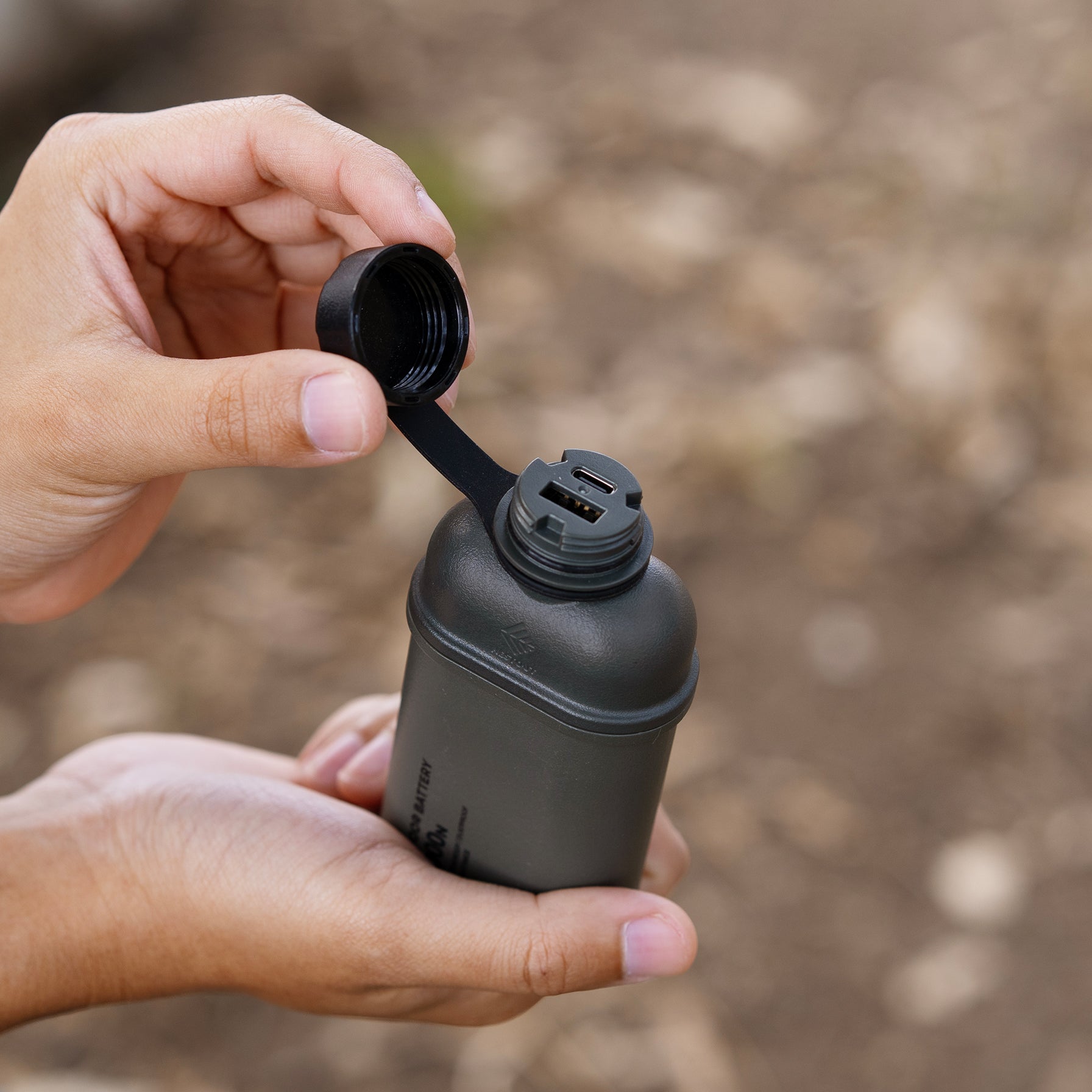 10000mAh Power Bank - OVERLANDERS Outfitter