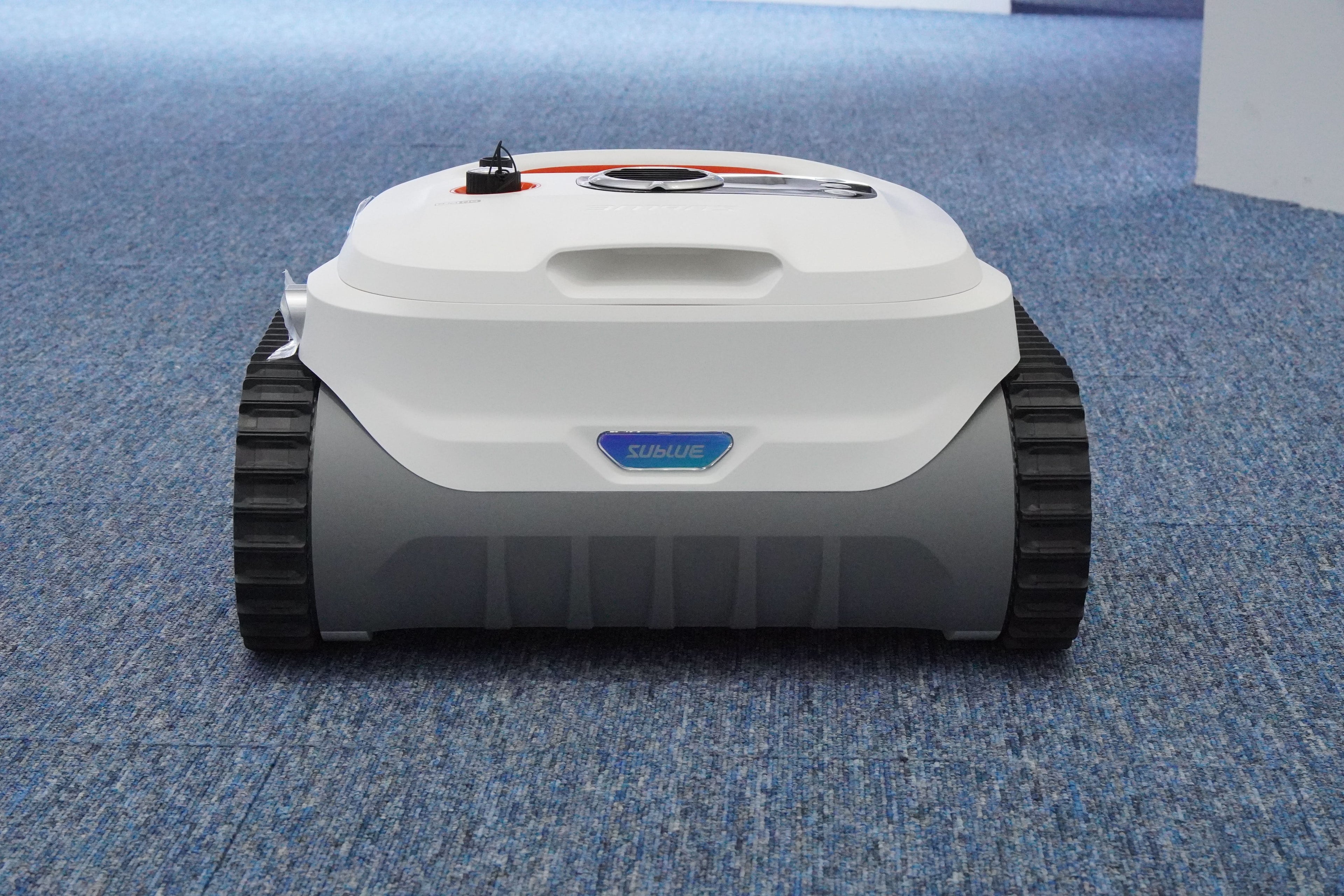 BN Pro Robotic Pool Cleaner - OVERLANDERS Outfitter