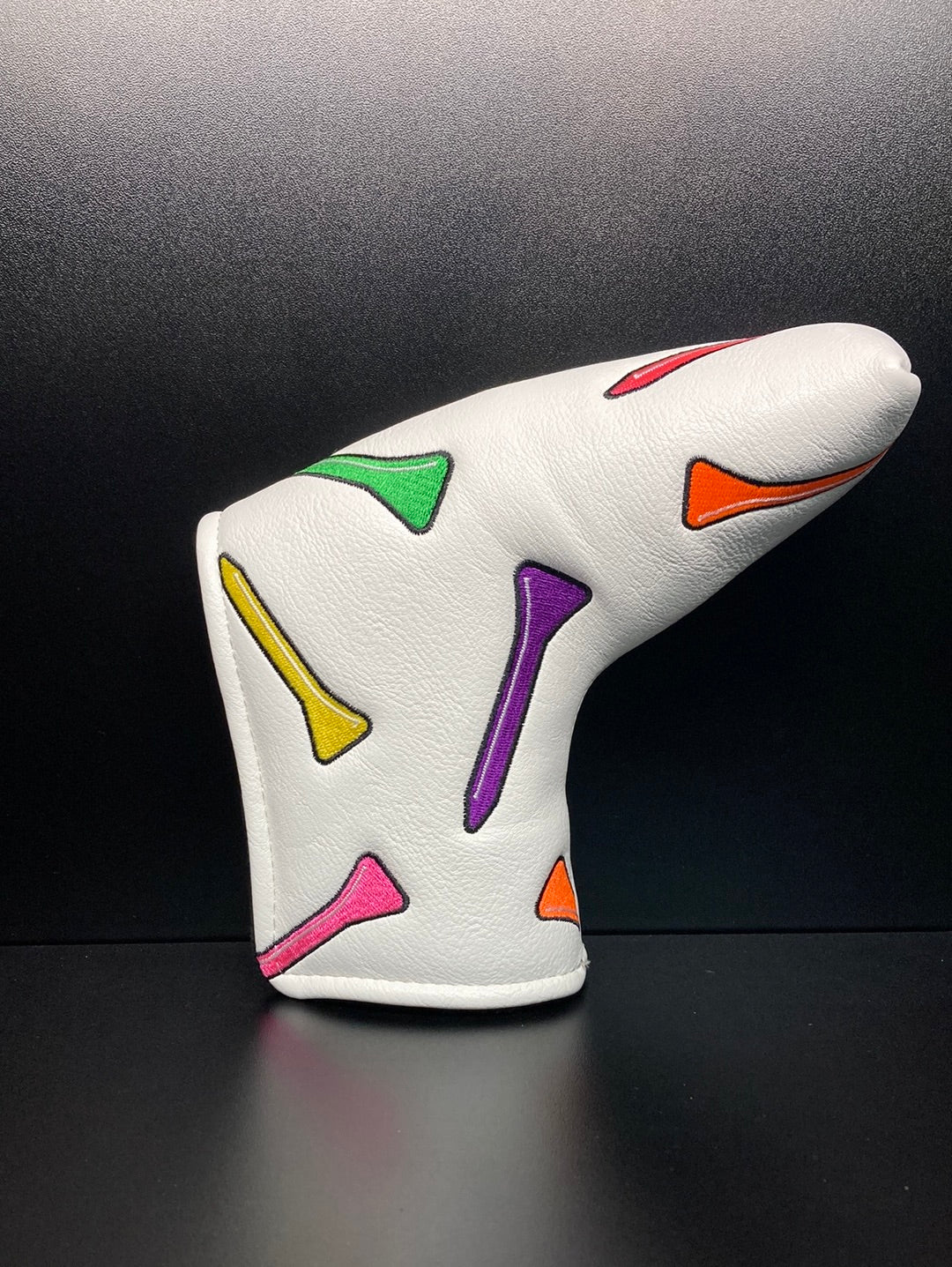 Dancing Tees Headcover - OVERLANDERS Outfitter