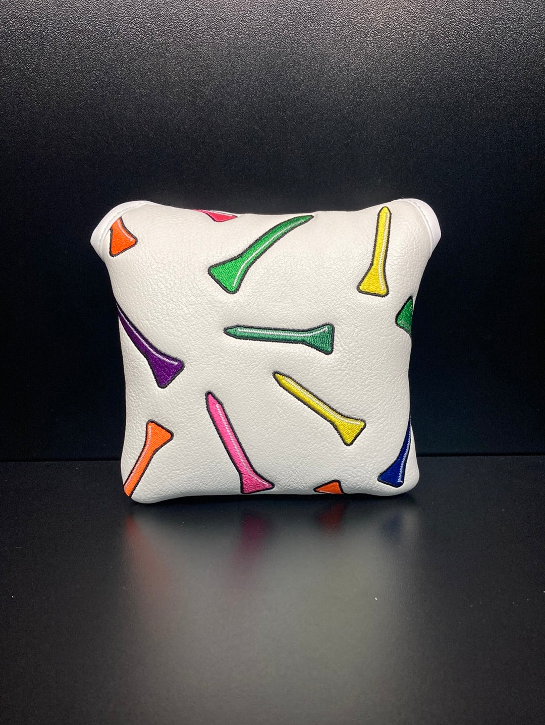 Dancing Tees Headcover - OVERLANDERS Outfitter