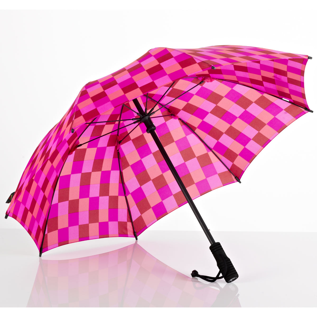 Swing Flashlight Trekking Umbrella – Ultra-Lightweight, Durable Frame with Integrated Detachable LED Flashlight, Windproof Design & UPF 50+ UV Protection - OVERLANDERS Outfitter