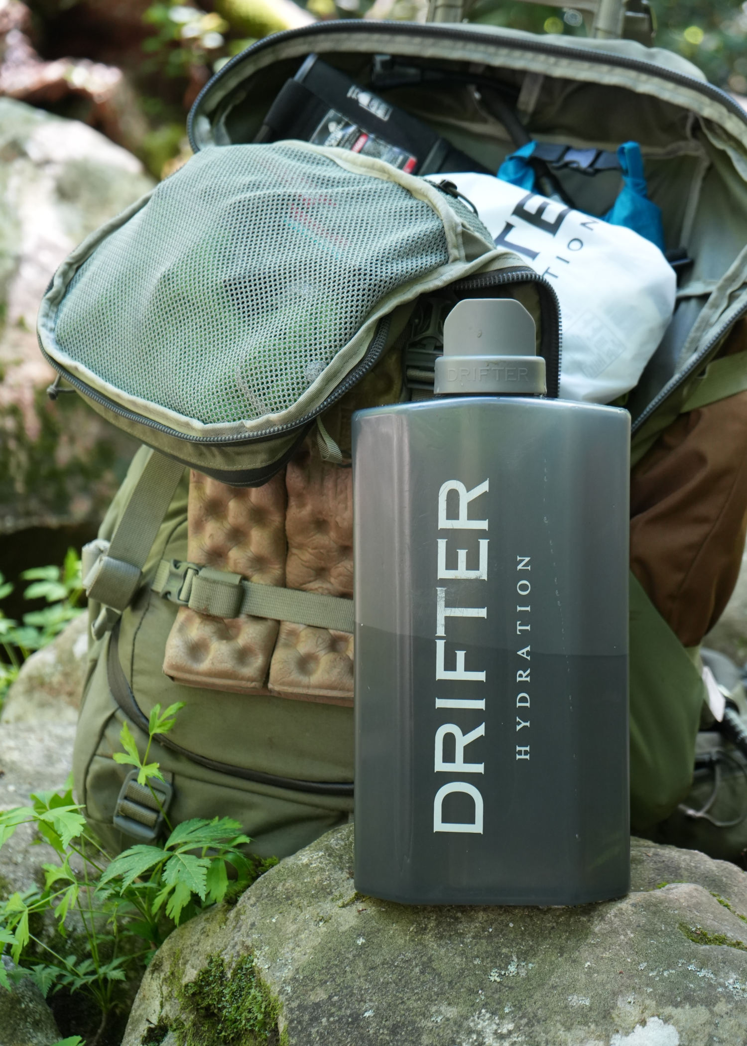 Drifter Hydration System bundle featuring a water reservoir and accessories for outdoor hydration needs.