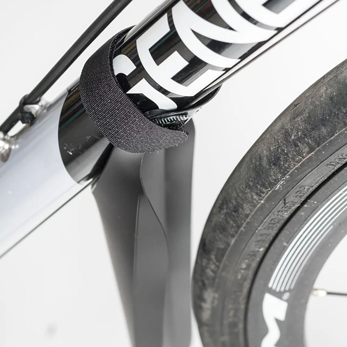 ZEITBIKE ASS SAVERS Speed Mullet front mudguard in black, lightweight fender for bike protection, shown from the front angle.