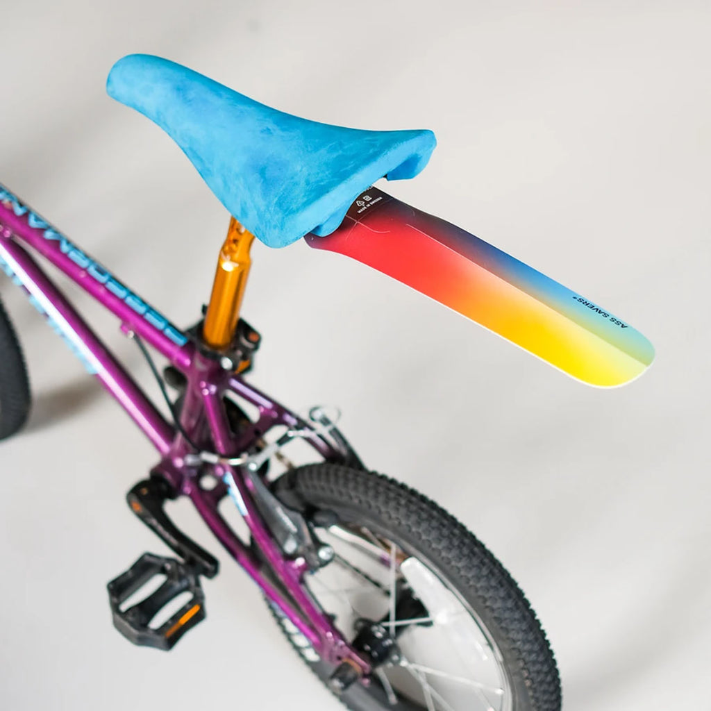 ZEITBIKE ASS SAVERS Regular Size rain fenders attached to a bicycle for protection against splashes and mud during rides.