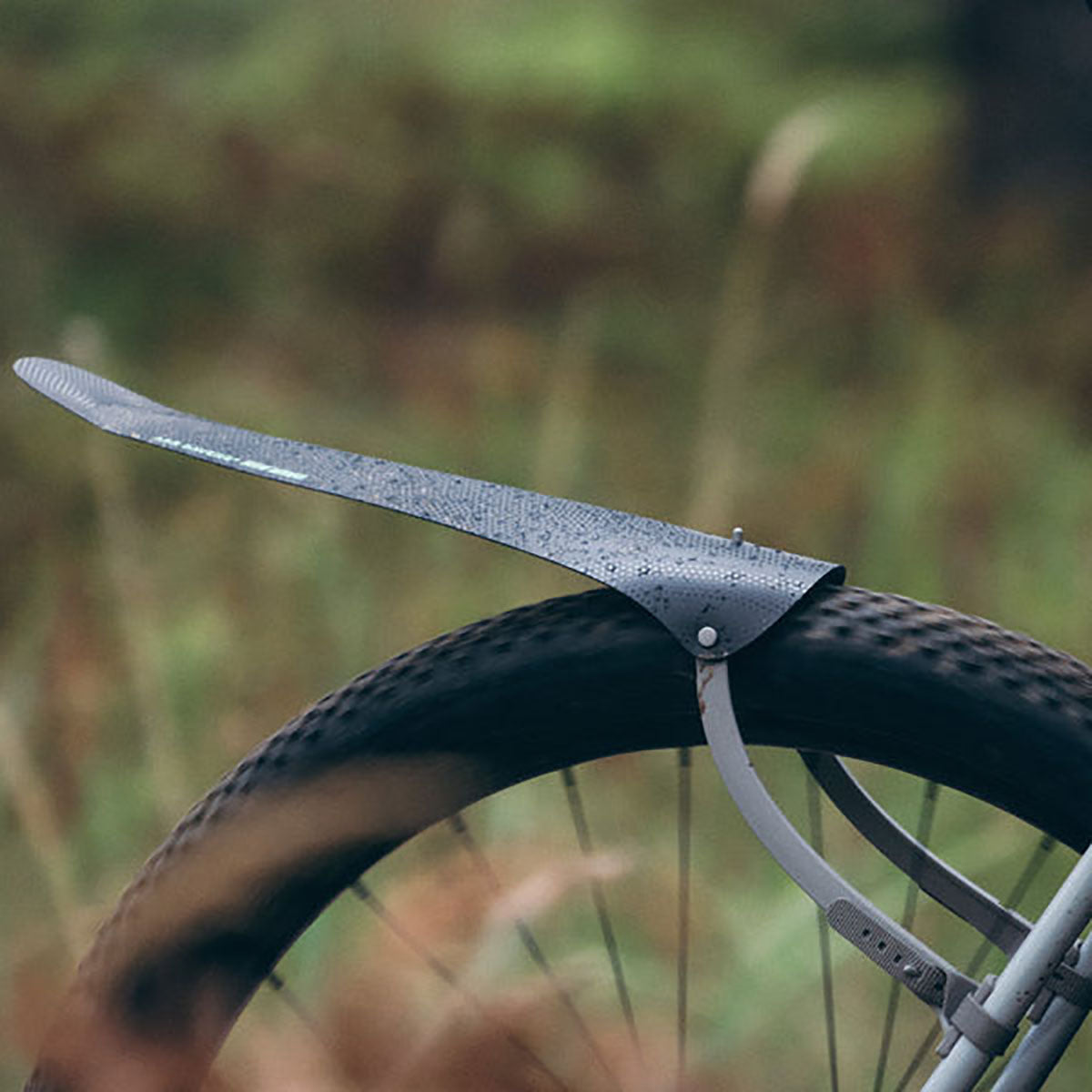 ZEITBIKE Ass Savers Win Wing gravel rear mudguard with grey wishbone, black dots, lightweight fender for mountain and gravel bikes