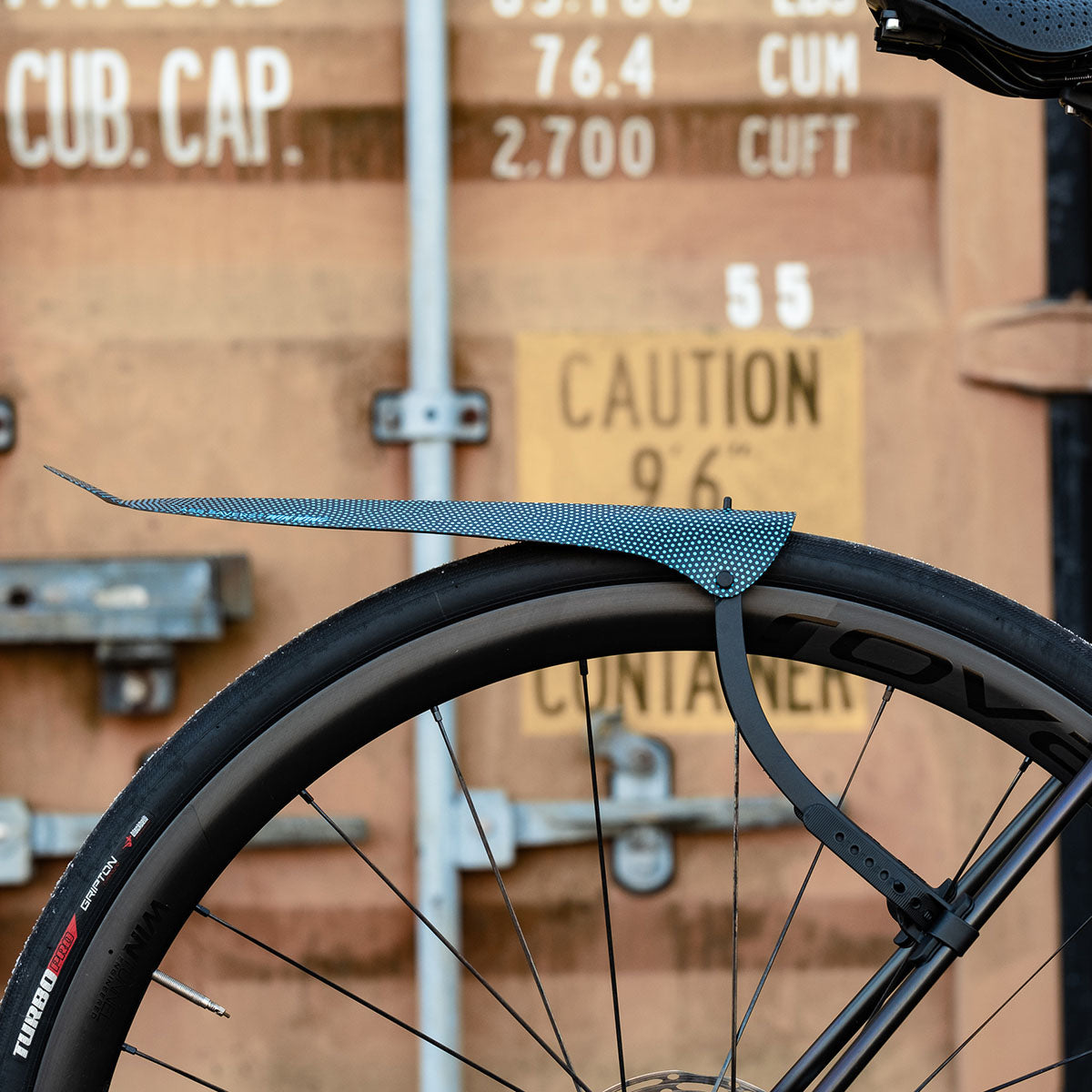 ZEITBIKE Ass Savers Win Wing 2 road rear mudguard with black wishbone and blue dotted design, mounted on bicycle rear wheel