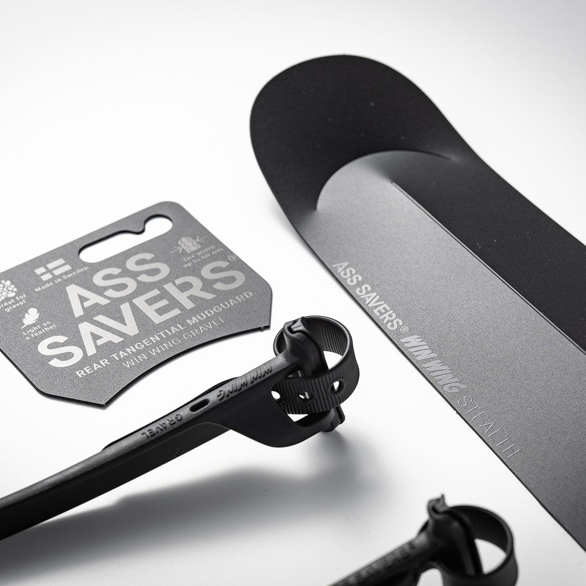 ZEITBIKE Ass Savers Win Wing 2 road rear mudguard with black wishbone mounted on bicycle rear wheel.