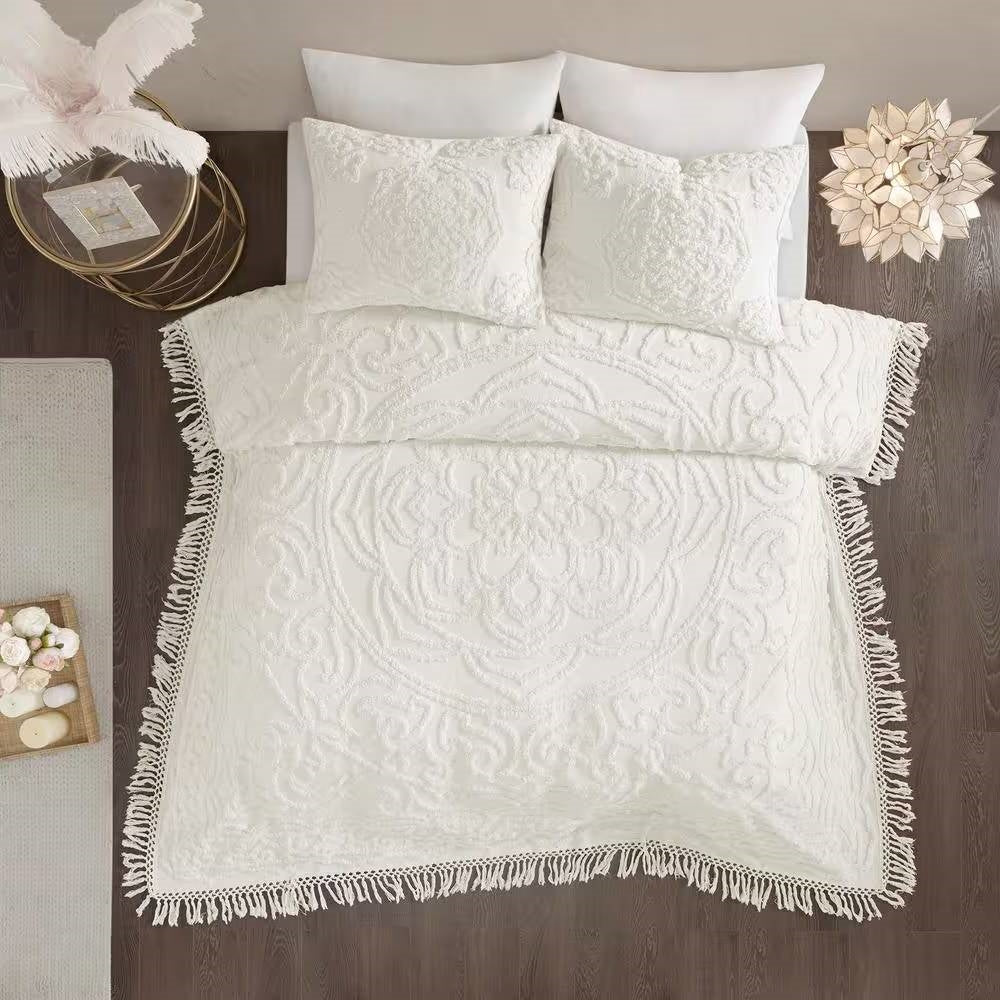 Full/Queen 100-Percent Cotton Chenille Bedspread with Fringe Hem in Off-White - OVERLANDERS Outfitter