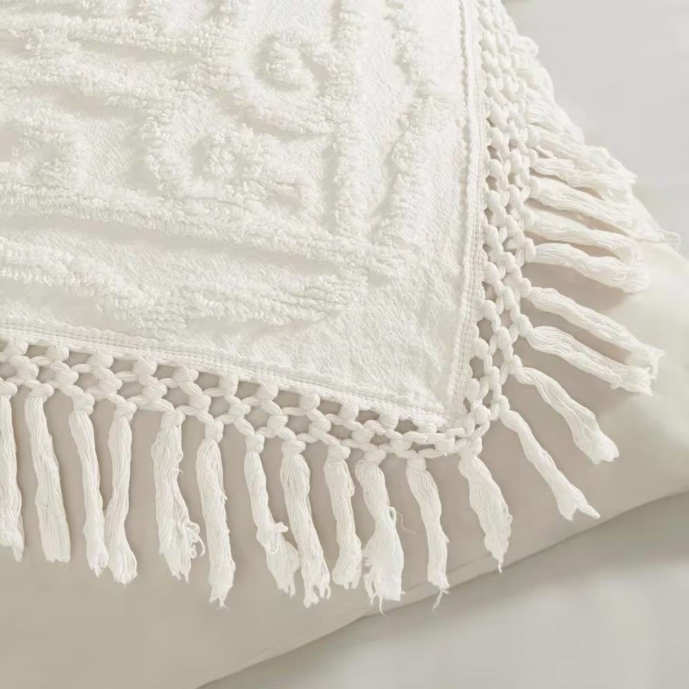 Full/Queen 100-Percent Cotton Chenille Bedspread with Fringe Hem in Off-White - OVERLANDERS Outfitter