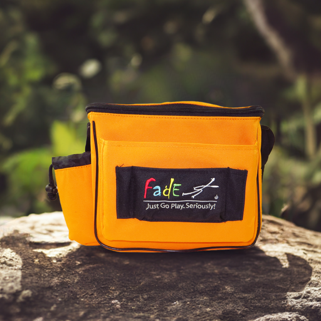 Lightning Golf Discs Fade Gear Lite disc golf bag with multiple compartments and adjustable straps, designed for disc golf enthusiasts.