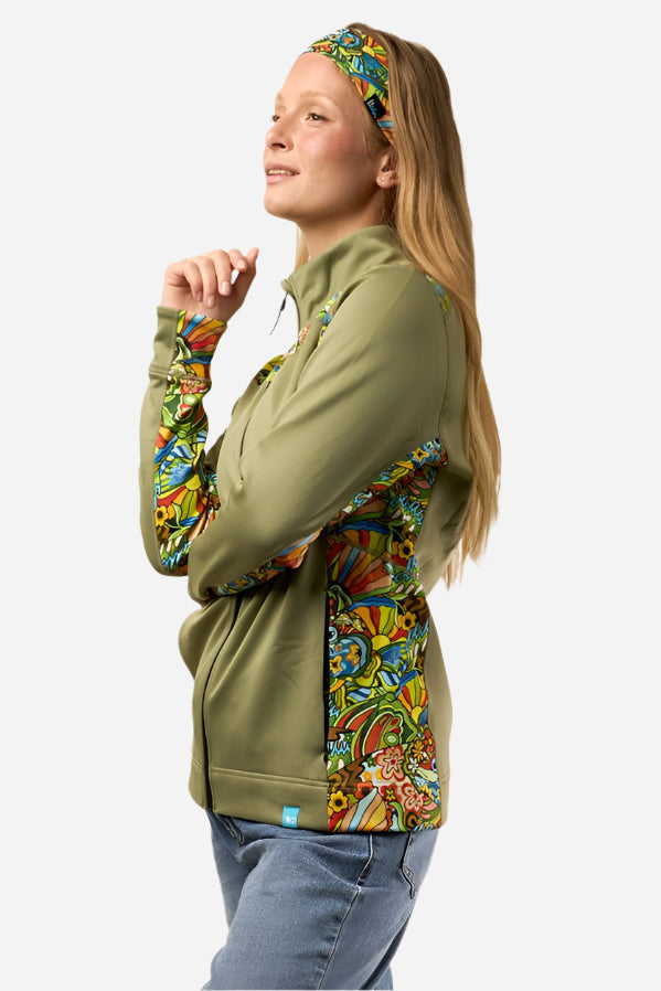 FisheWear Boho Bass midlayer jacket with bohemian style, featuring a relaxed fit, soft fabric, and detailed design.