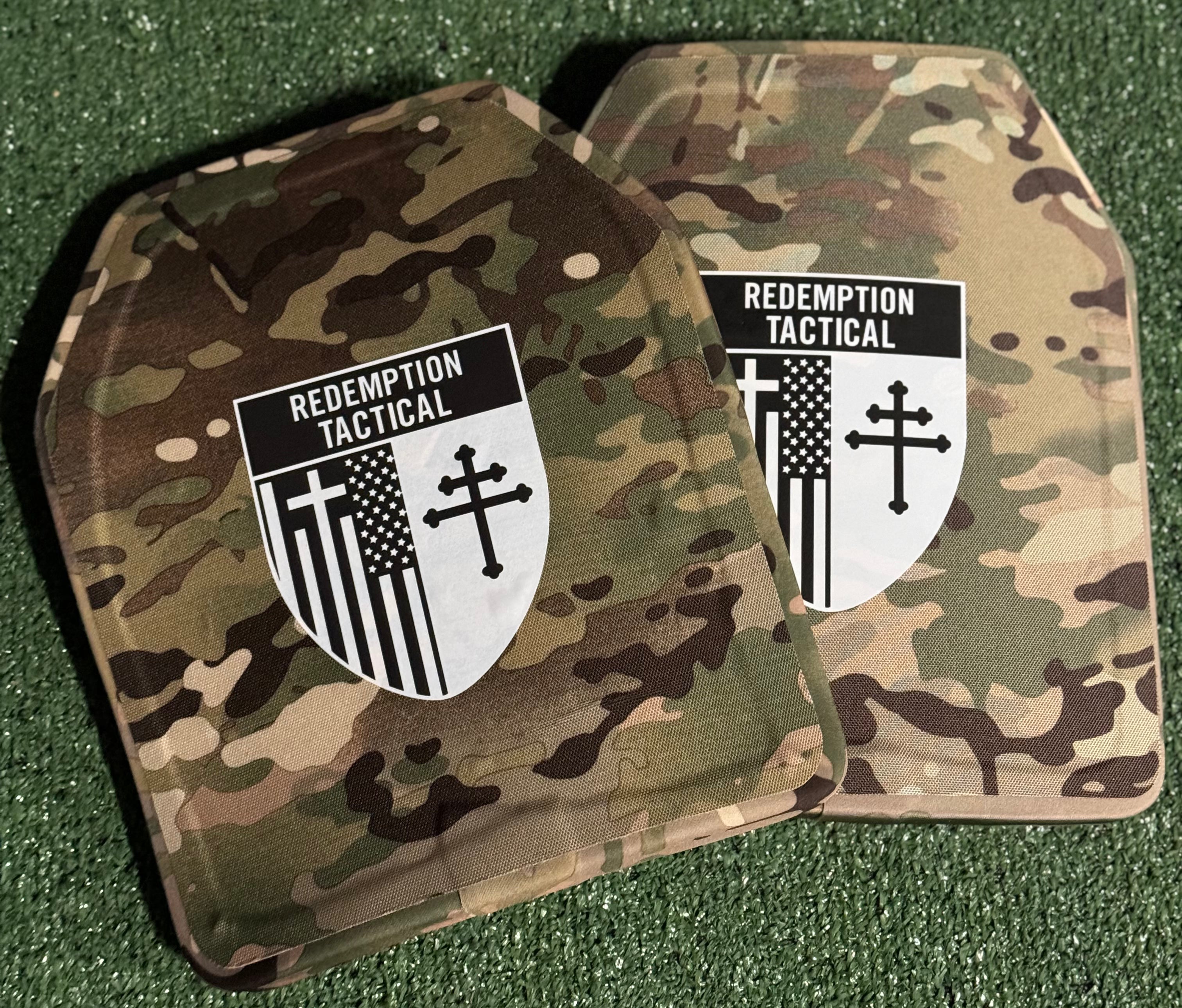 Redemption Tactical Archangel 2.0 full kit featuring lightweight Level IV front/back plates and Level IIIA placard.