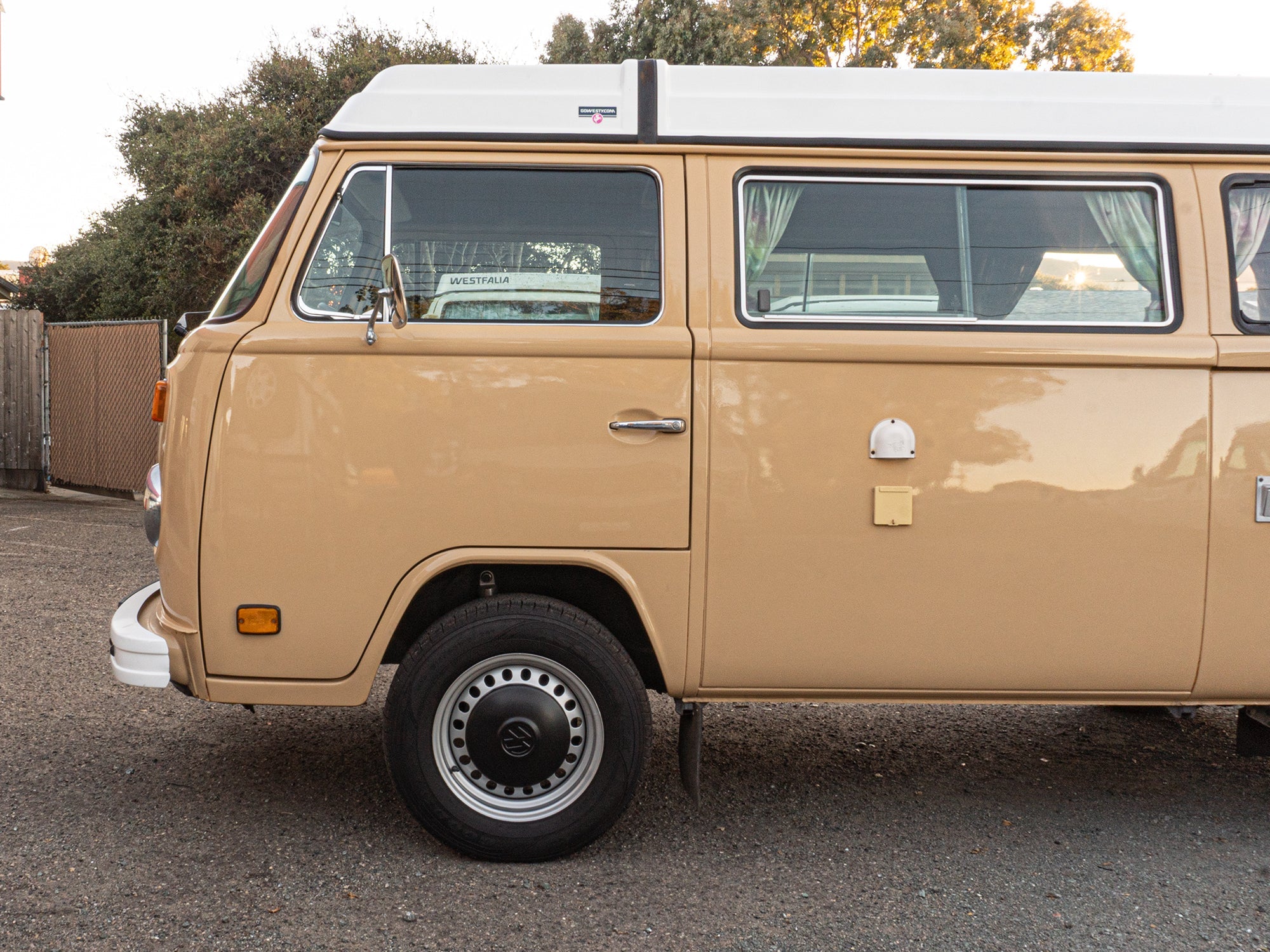 15" Steel Wheel Set (2WD/4WD) [Bus/Vanagon] - OVERLANDERS Outfitter