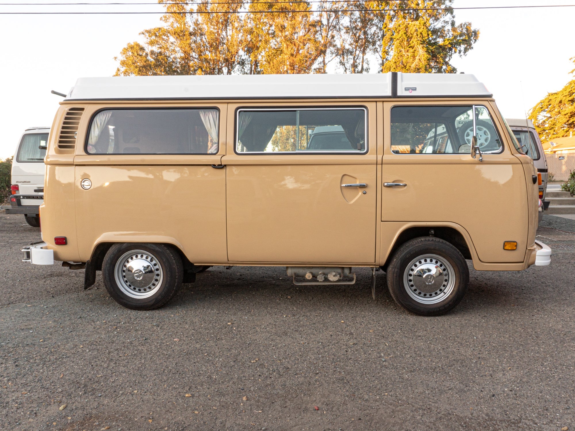 15" Steel Wheel Set (2WD/4WD) [Bus/Vanagon] - OVERLANDERS Outfitter