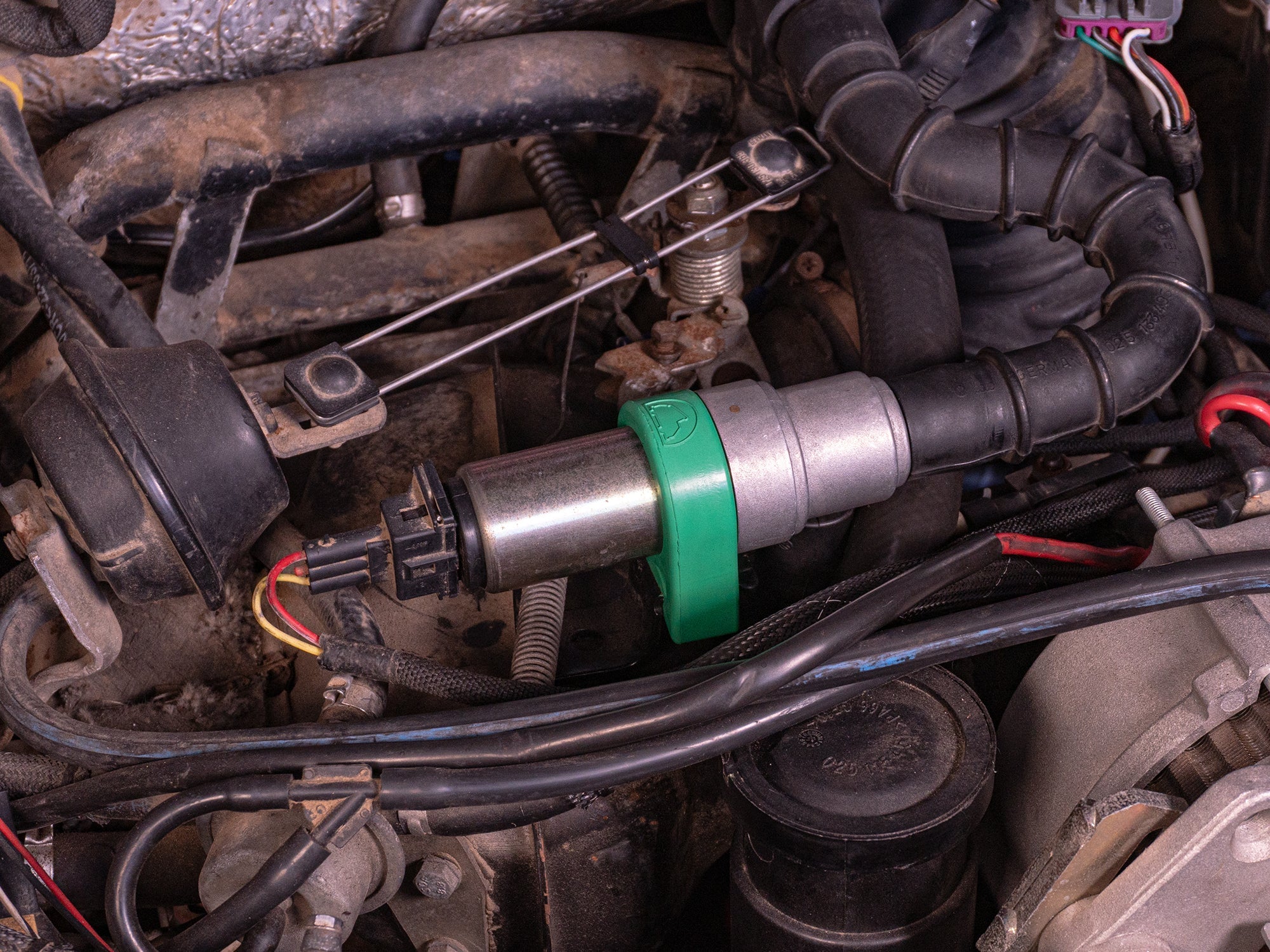 Mounting Grommet for Idle Air Control Valve (DuroGreen) [Late Vanagon] - OVERLANDERS Outfitter
