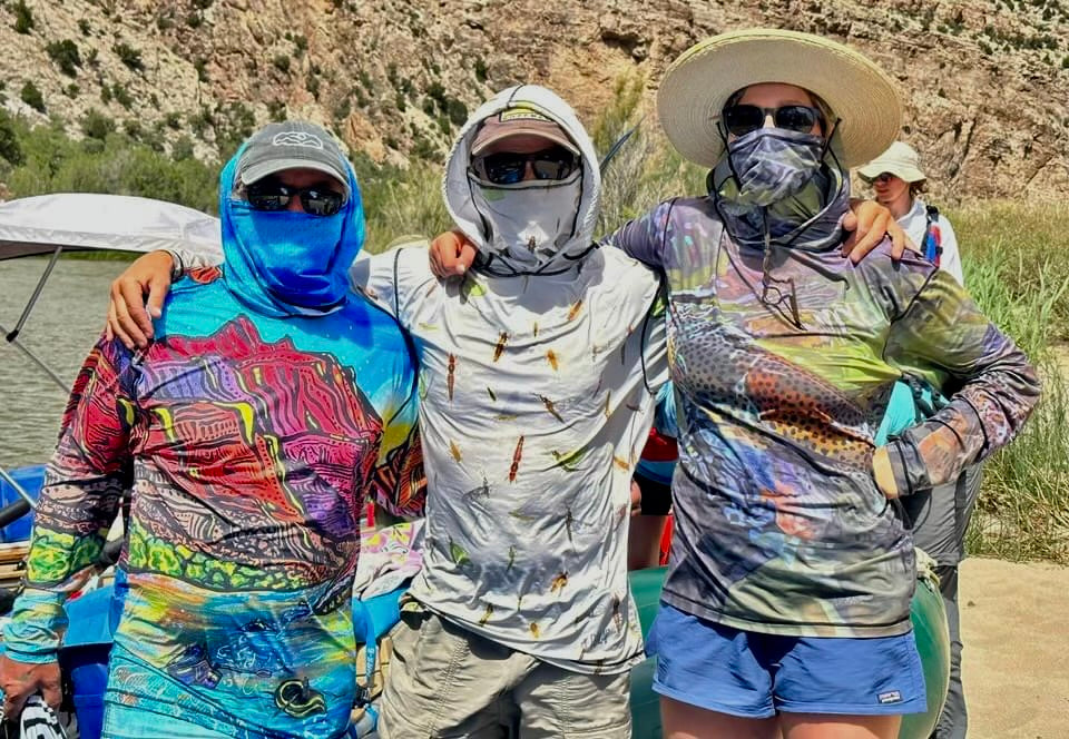 Grand Canyon Lightweight Mountain Graphic Hoodie - OVERLANDERS Outfitter