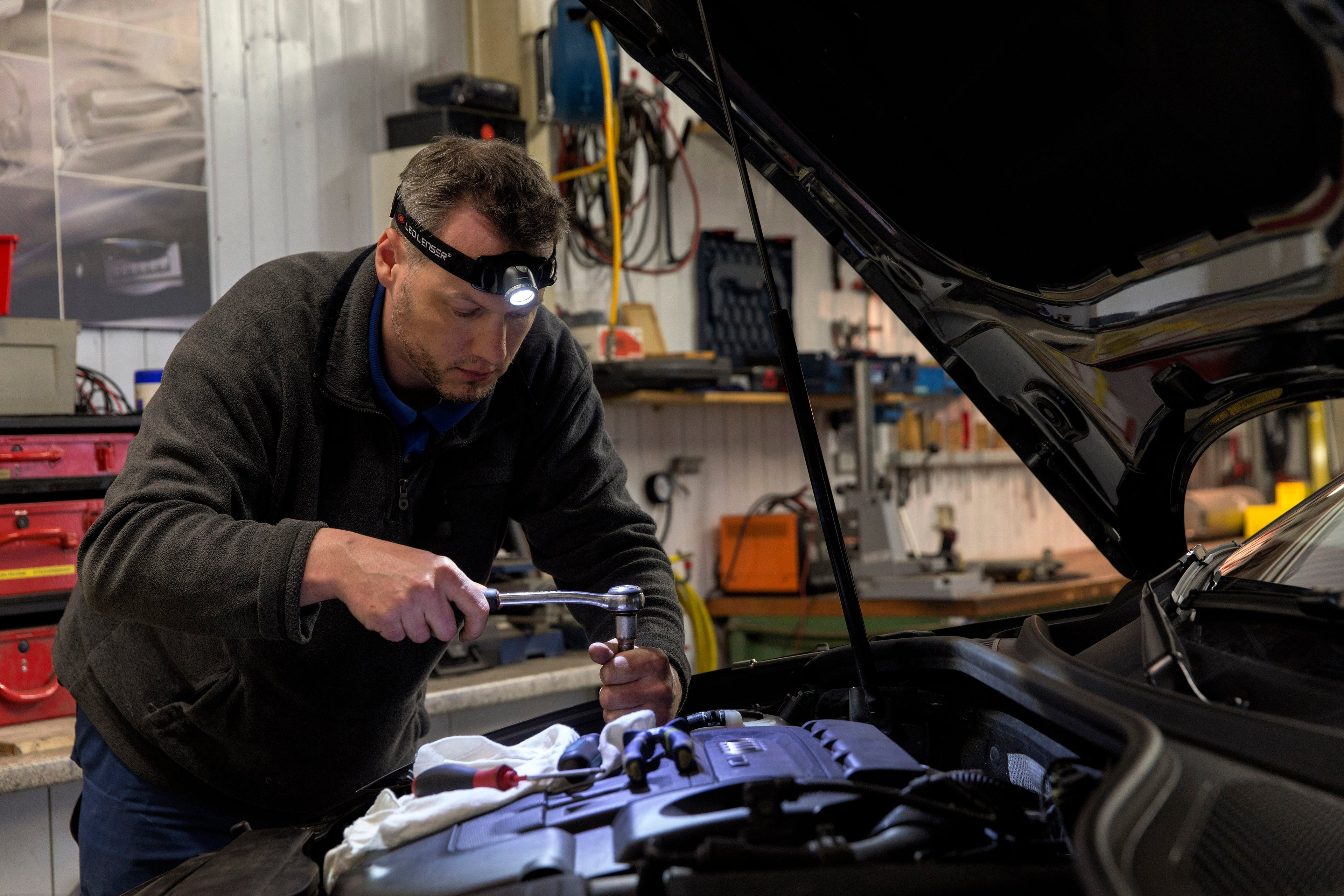 H7R.2 Headlamp - OVERLANDERS Outfitter