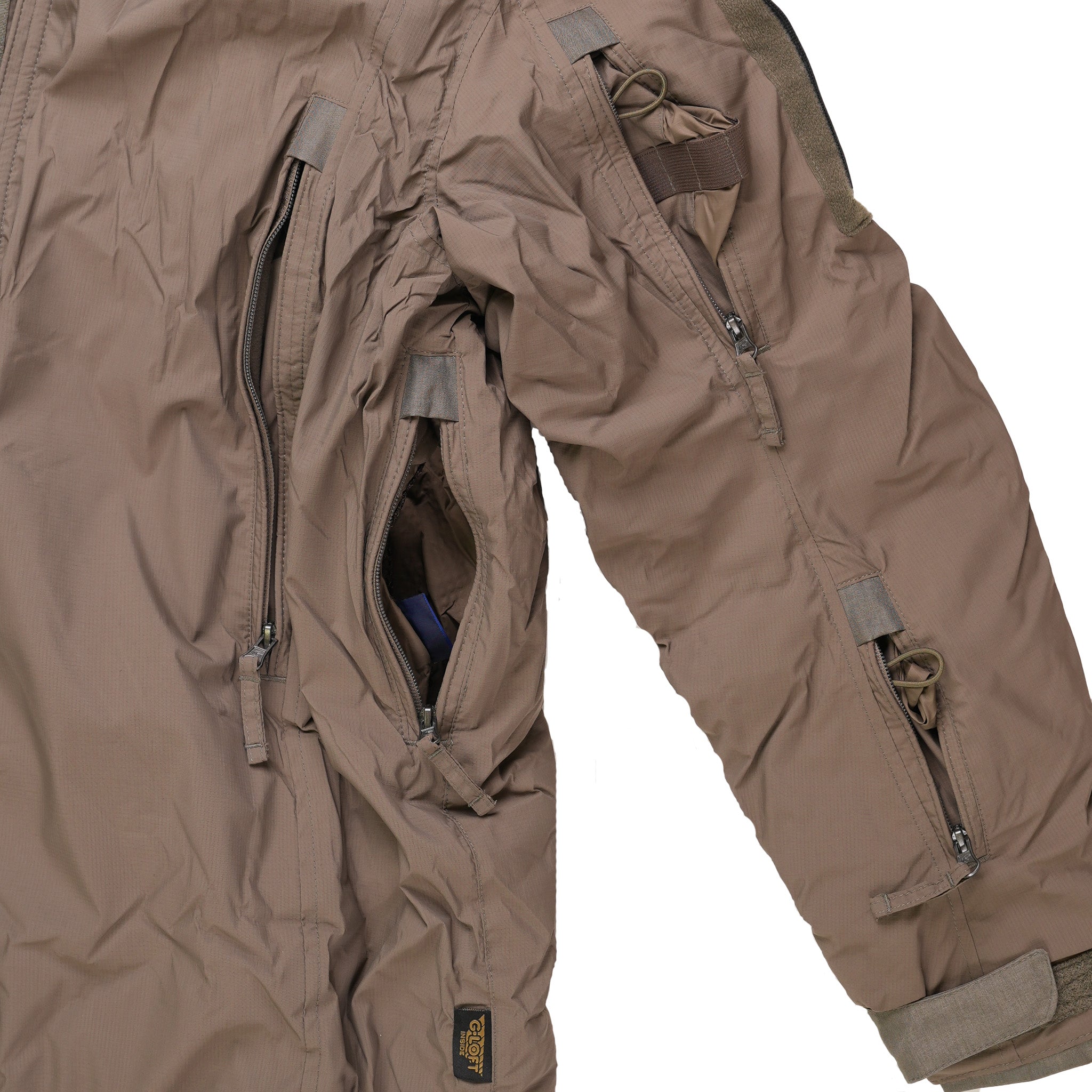 Carinthia HIG 4.0 Jacket by Americana Pipedream Apparel showing front pockets and durable outdoor design.