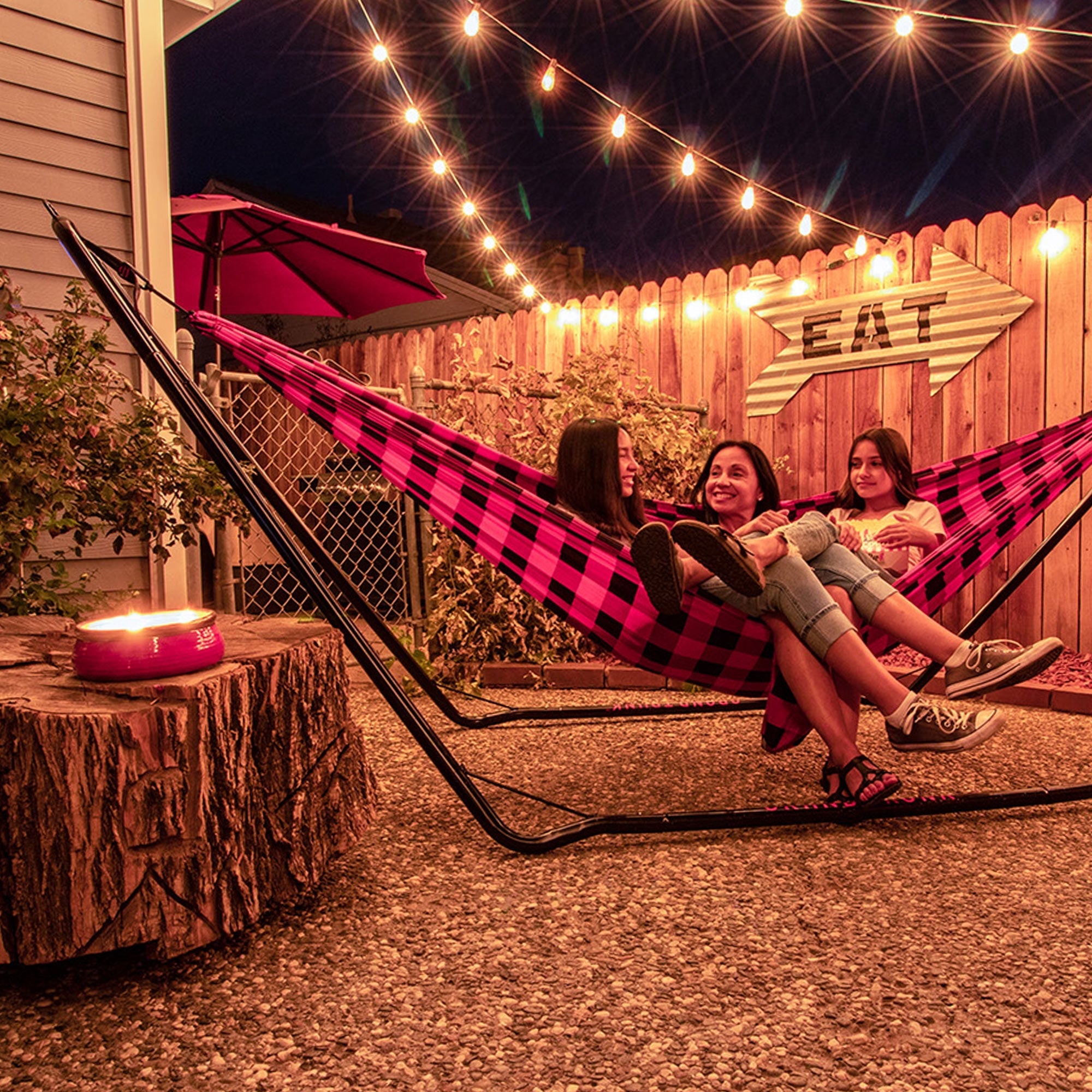 Hangout Hammock Stand - We The Collective