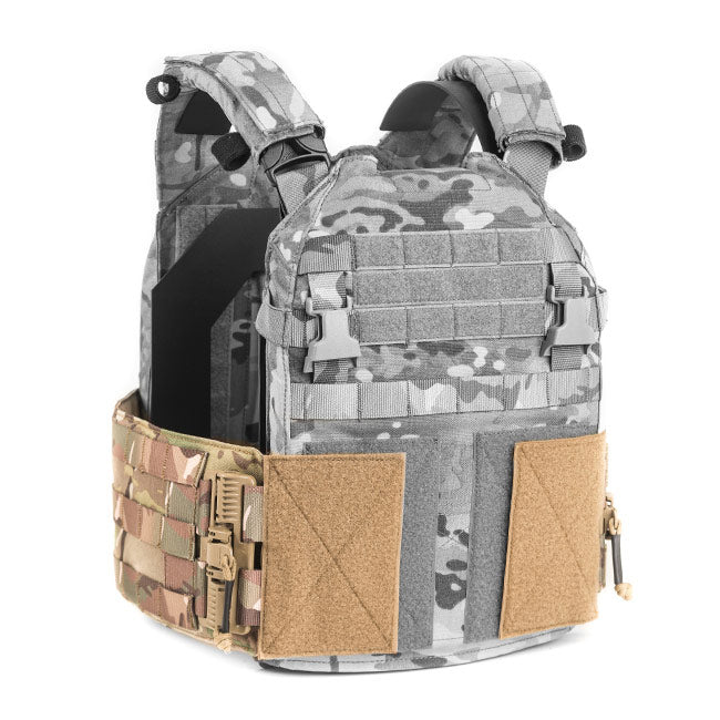 HCC Tactical quick release cummerbund featuring ROC buckles, designed for secure and adjustable tactical gear fit.