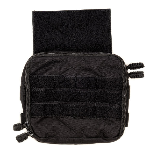 HCC Tactical sporran hanger pouch in black, featuring durable fabric and secure attachment for tactical gear.