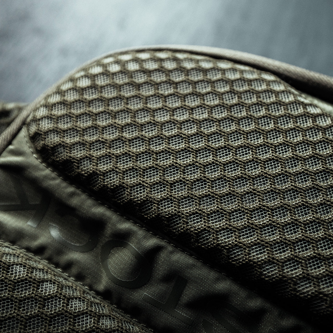Eberlestock Fade Sling - Lightweight EDC Bag w/ CCW Pocket - OVERLANDERS Outfitter