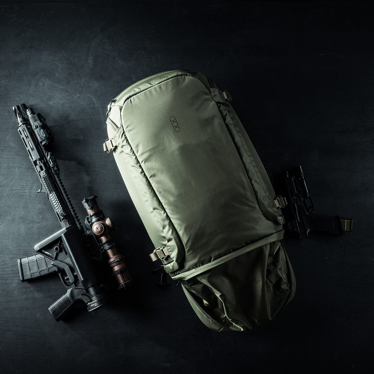 Eberlestock Fade Adapt - EDC Bag w/ CCW Pocket & Expandable Scabbard - OVERLANDERS Outfitter