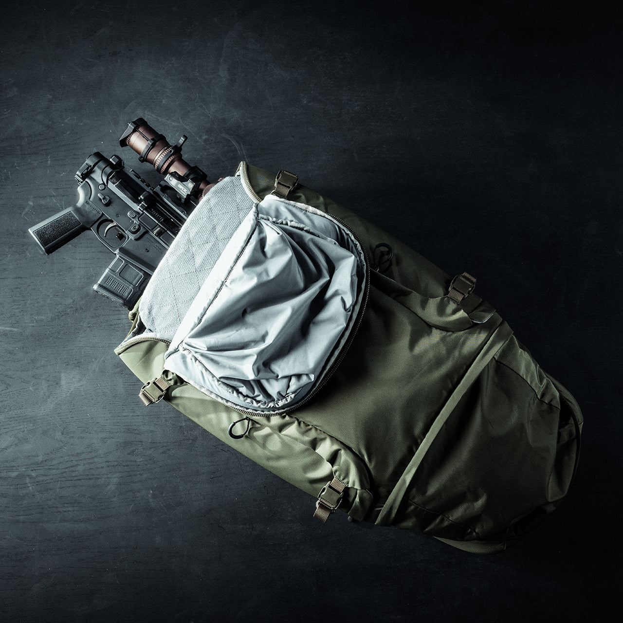 Eberlestock Fade Adapt - EDC Bag w/ CCW Pocket & Expandable Scabbard - OVERLANDERS Outfitter