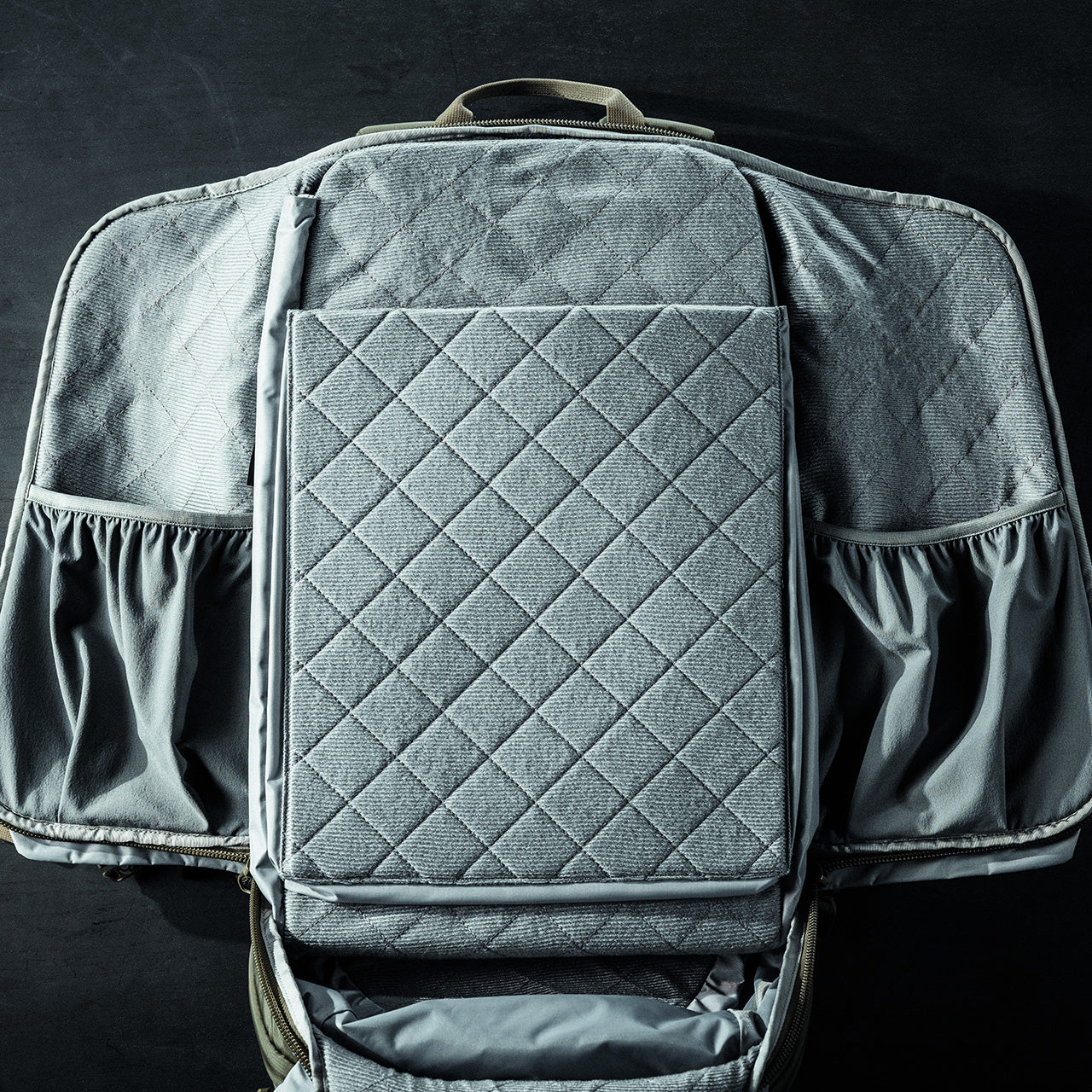 Eberlestock Fade Adapt - EDC Bag w/ CCW Pocket & Expandable Scabbard - OVERLANDERS Outfitter