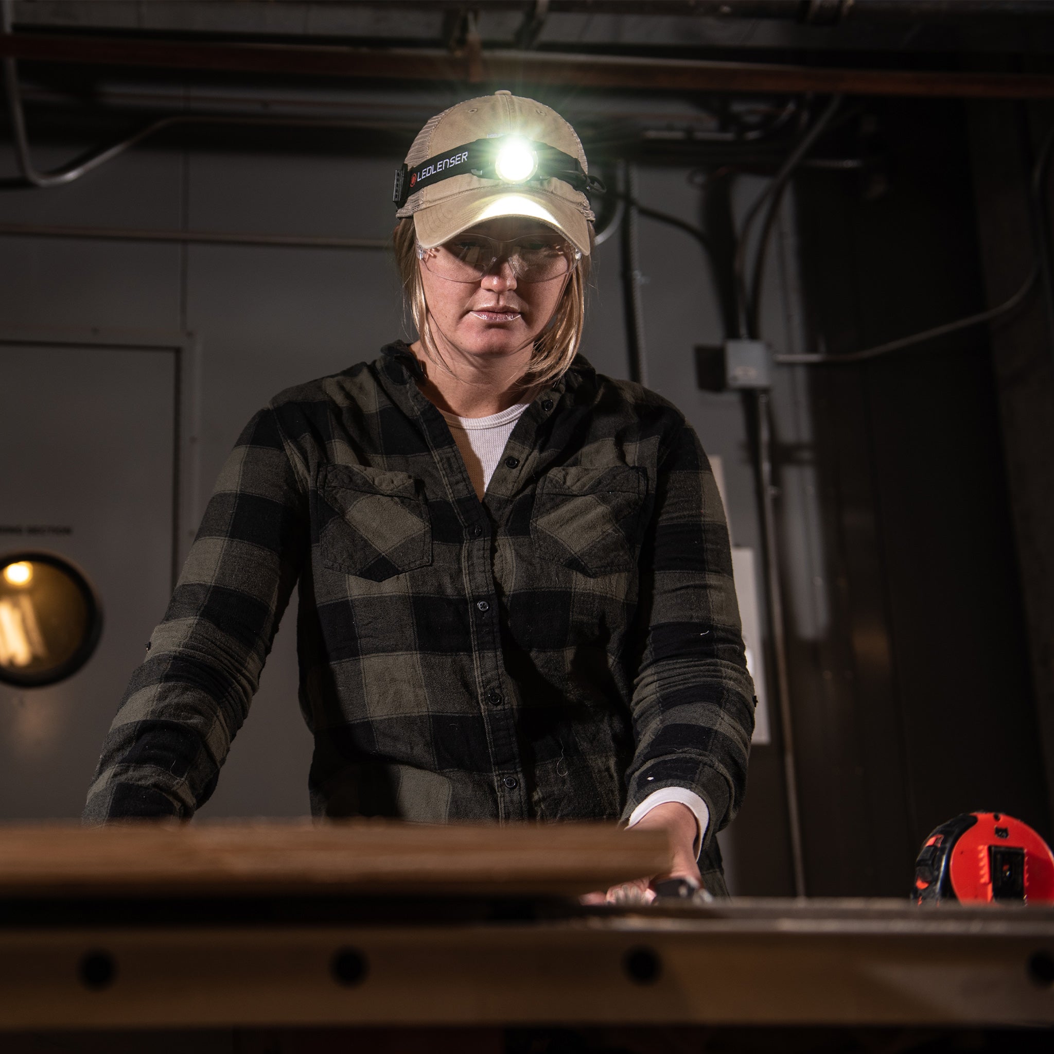 H8R Headlamp - OVERLANDERS Outfitter