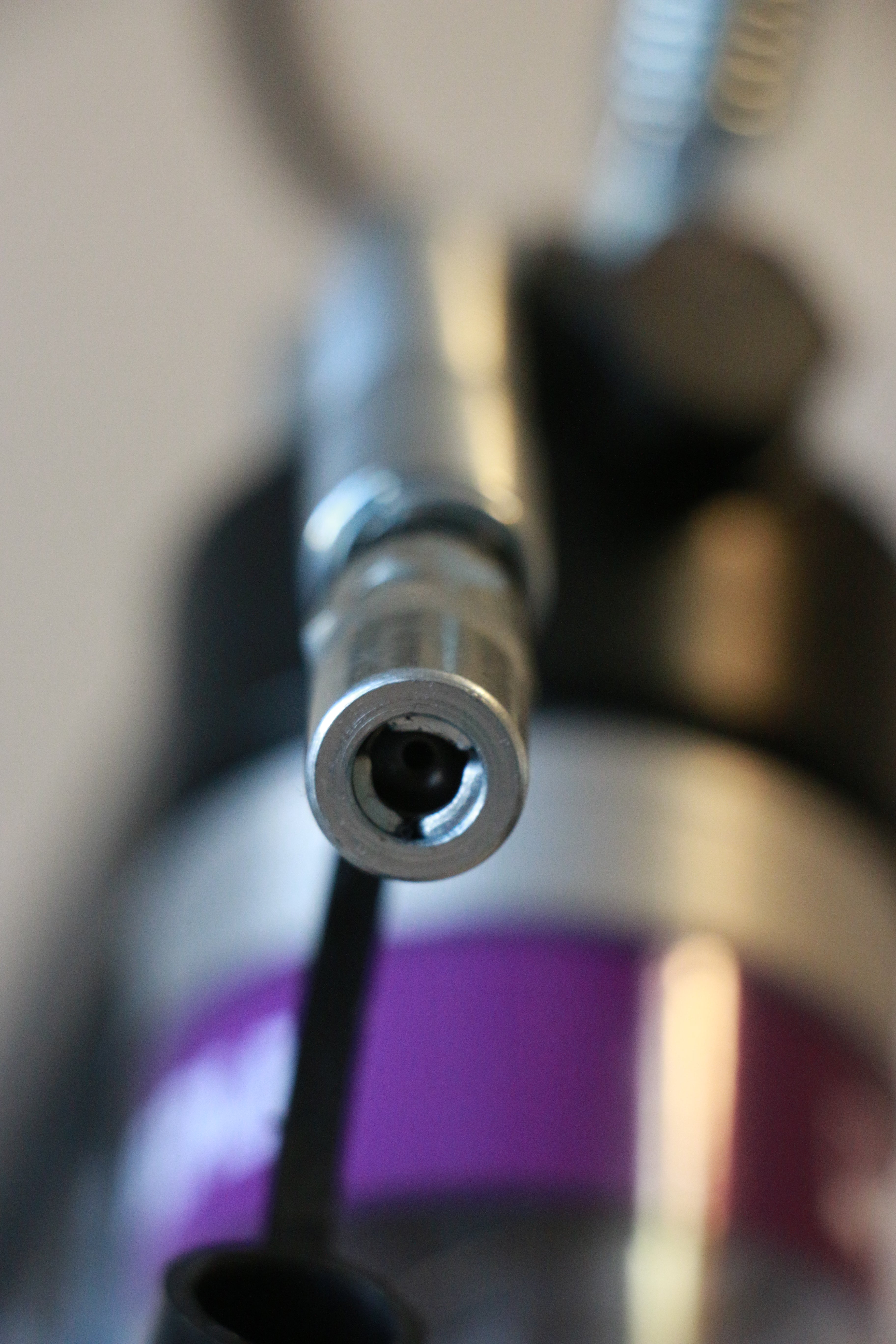 OILSAFE | Battery-Operated Grease Gun | 18V Li-Ion Clear Tube - OVERLANDERS Outfitter