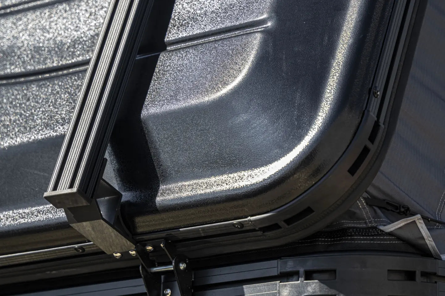 OVK NiNa Aluminum Side Open - Gen 2 RTT - OVERLANDERS Outfitter