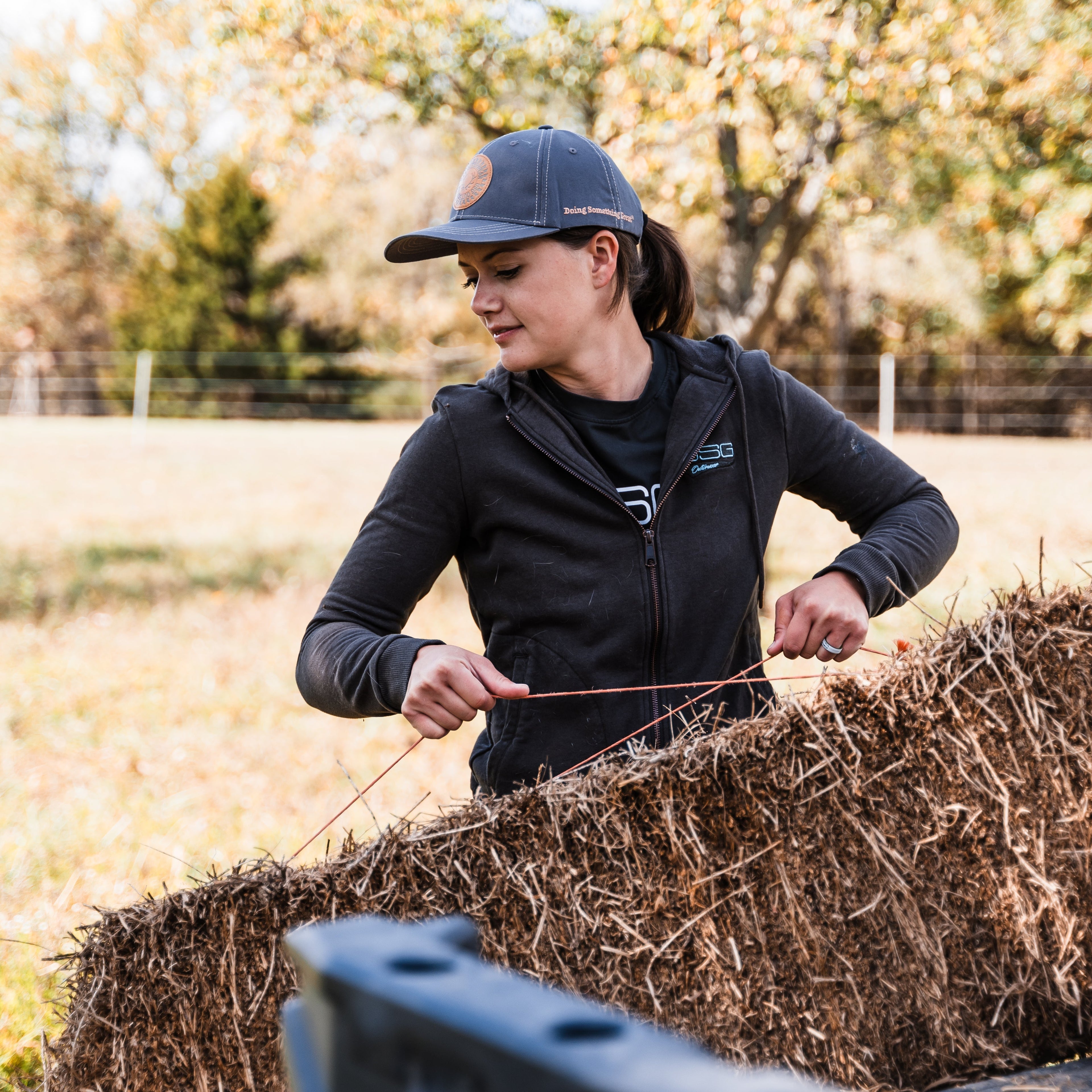 Neve Hoodie - OVERLANDERS Outfitter
