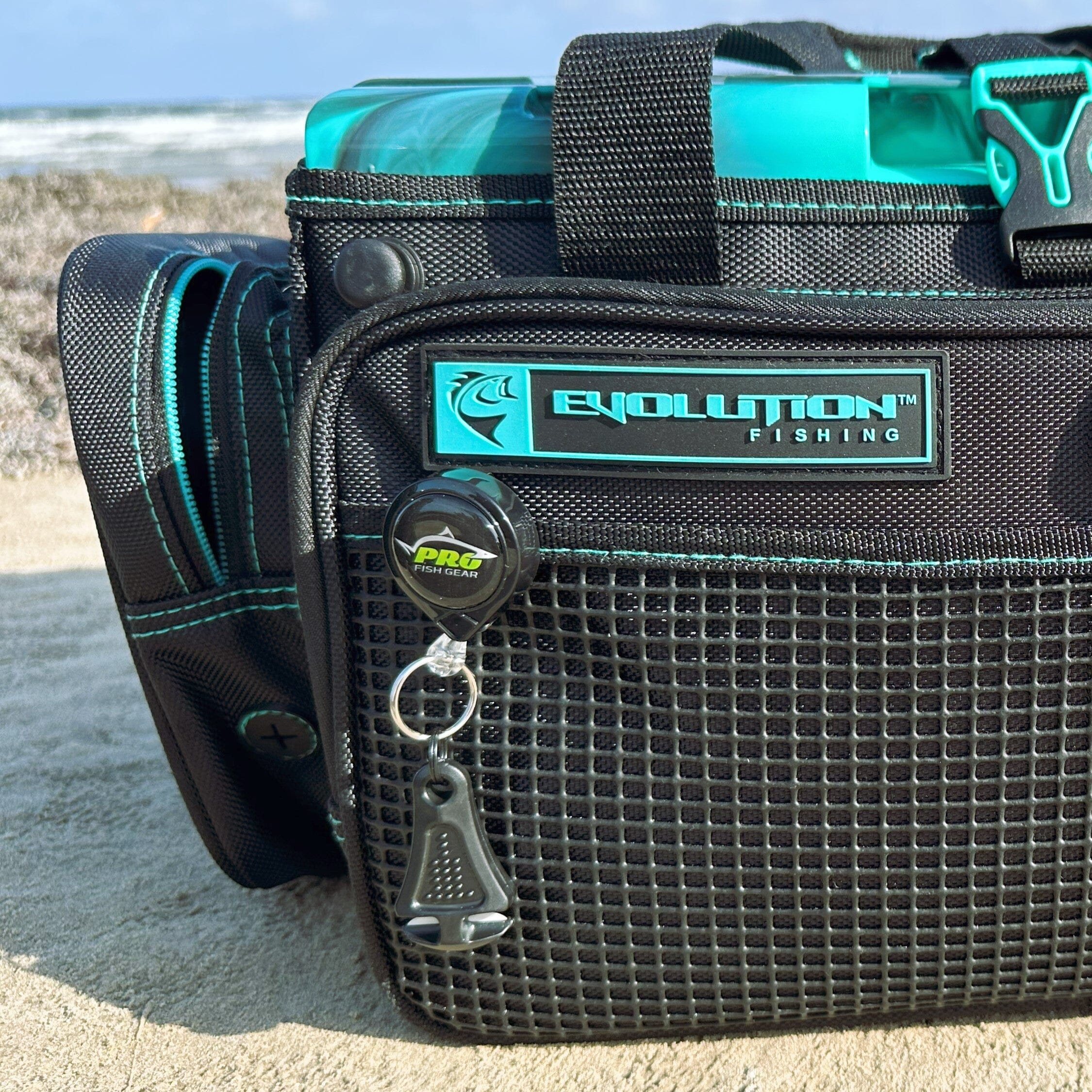 Black Line Cutterz zipper pull featuring a ceramic blade design for easy access and stylish functionality.