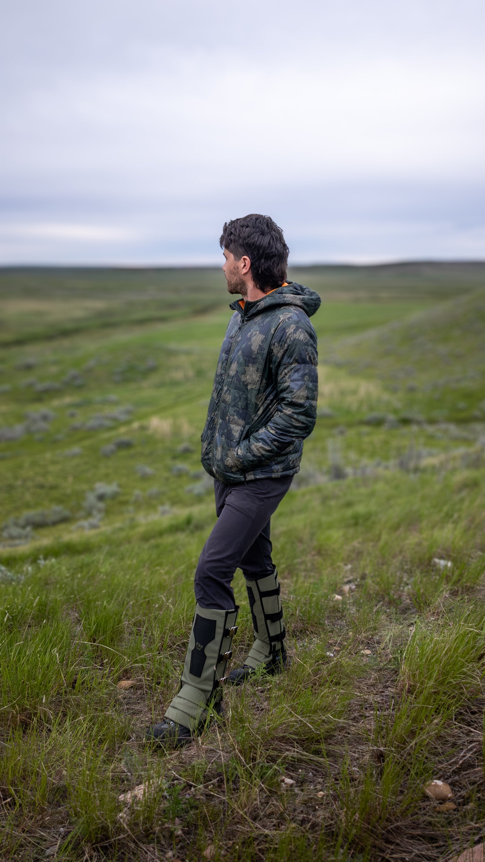 Pike Trail Snake Gaiters Leg Guards in durable fabric, designed to protect legs from snake bites during outdoor activities.