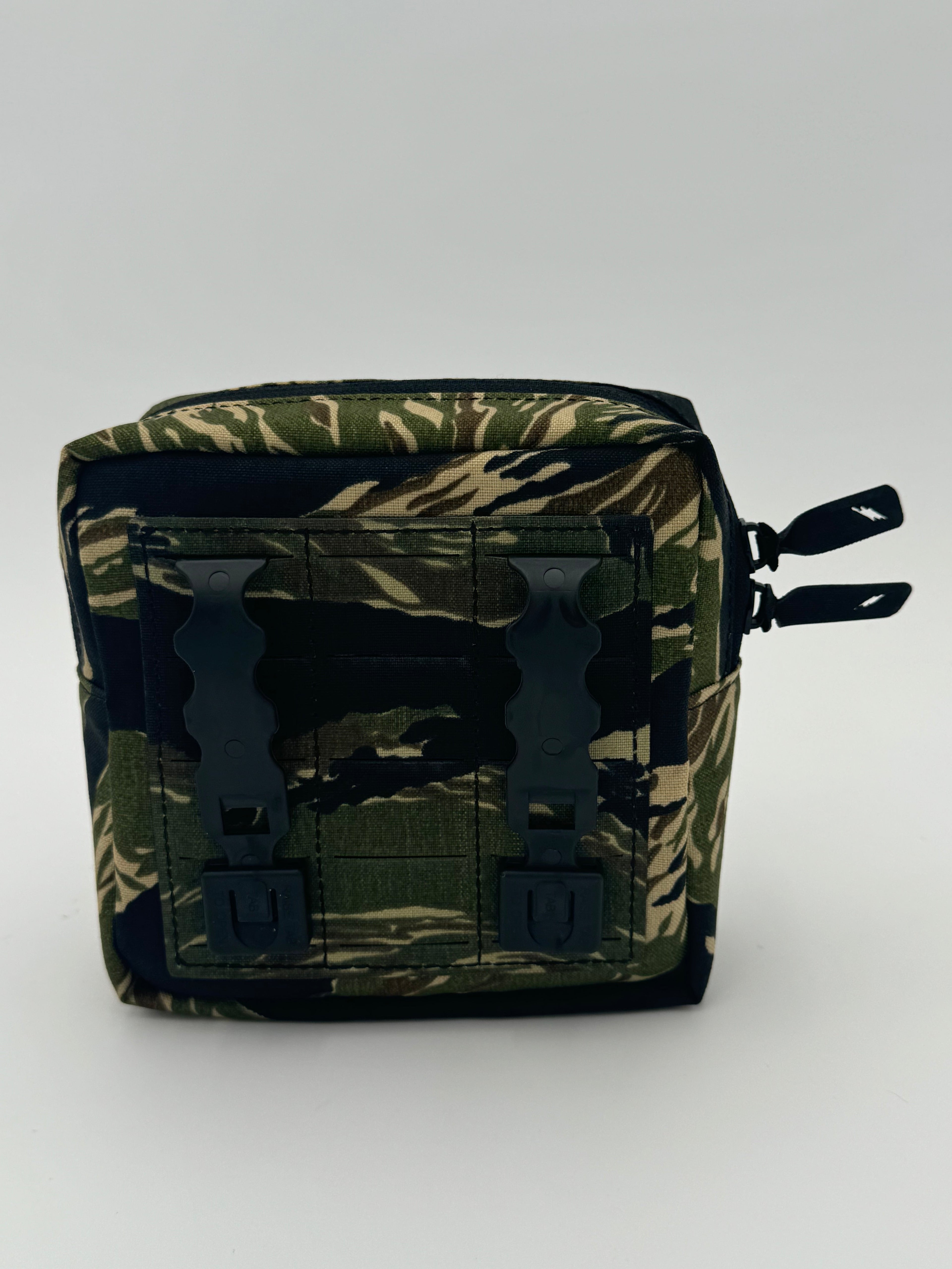 GP Square Pouch - OVERLANDERS Outfitter
