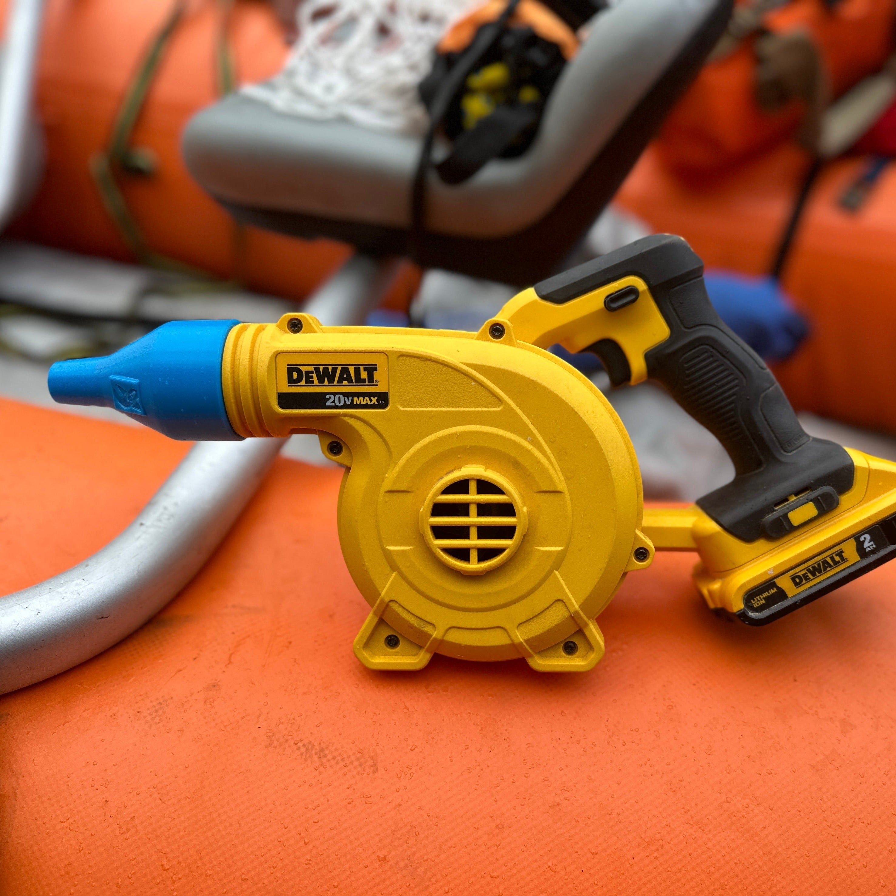 DeWalt Blower Adaptor for Leafield C7 and D7 Valves - OVERLANDERS Outfitter