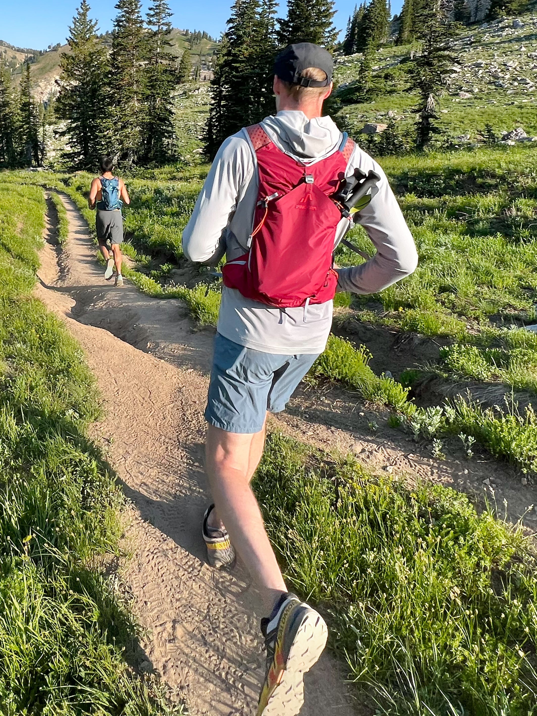 Pingora Impulse Hydration Pack - OVERLANDERS Outfitter
