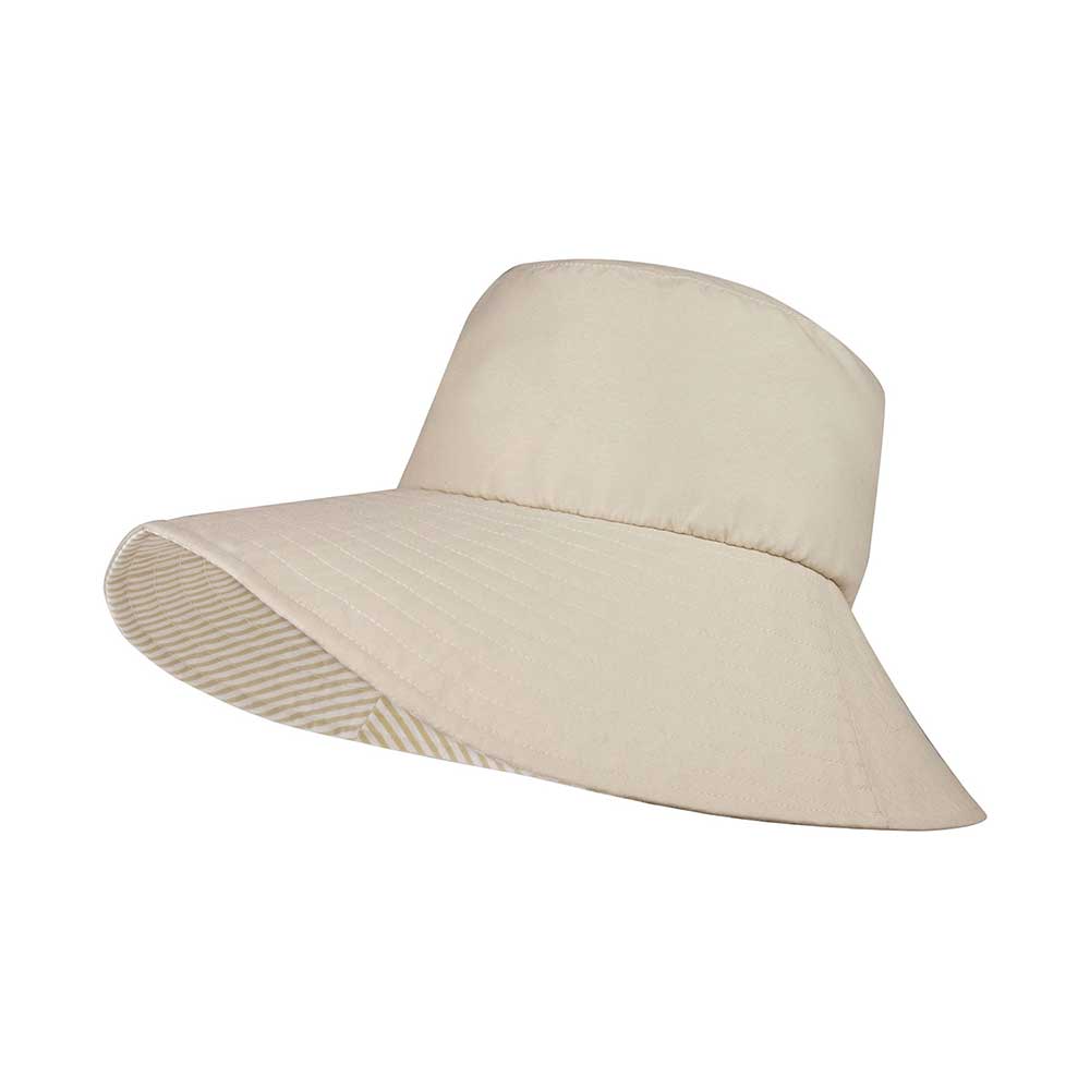 Juniper Outdoor beige lounge hat with wide brim and adjustable strap, perfect for outdoor relaxation and sun protection.