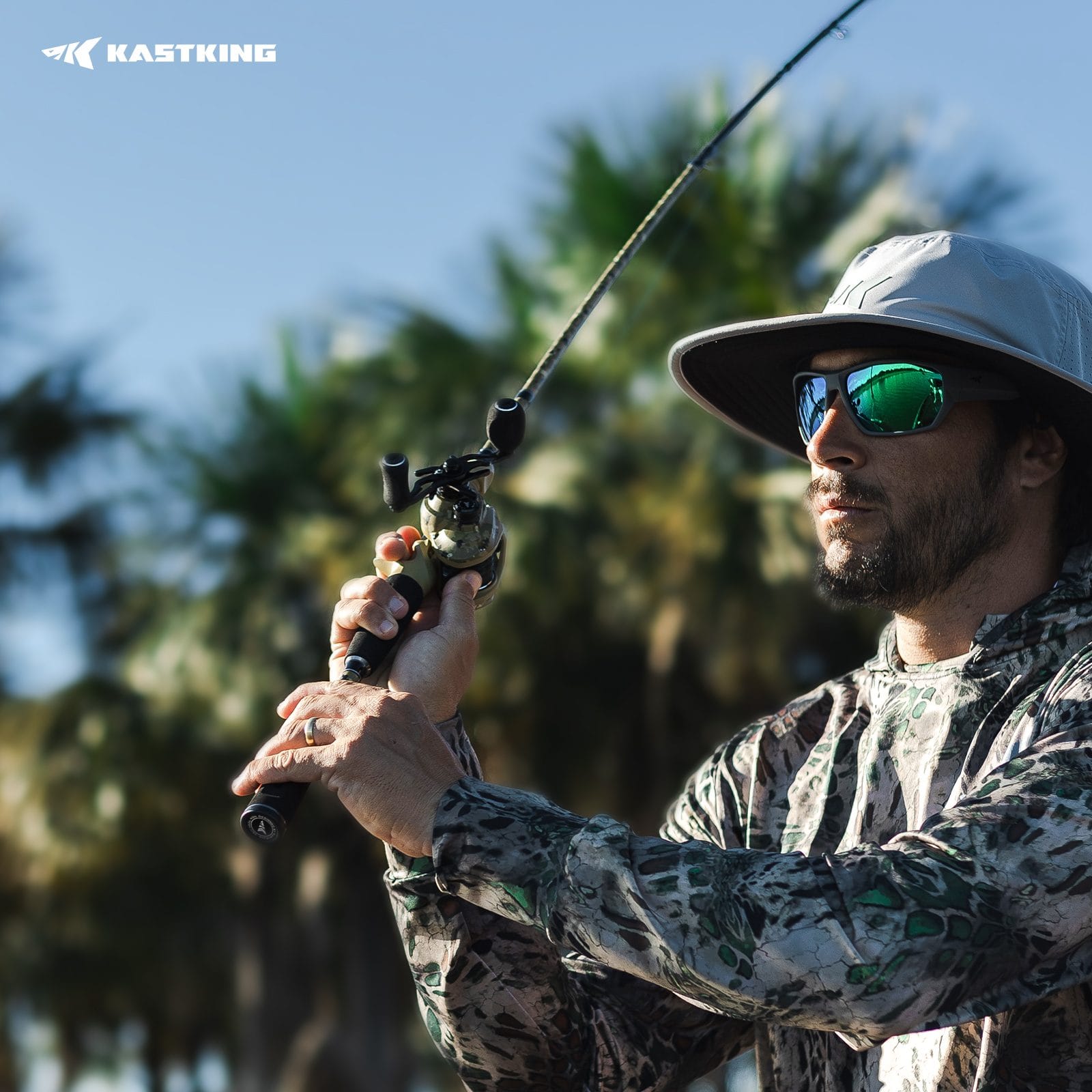 KastKing Spartacus Defender Twin-Tip Baitcaster Rod and Reel Combo - OVERLANDERS Outfitter