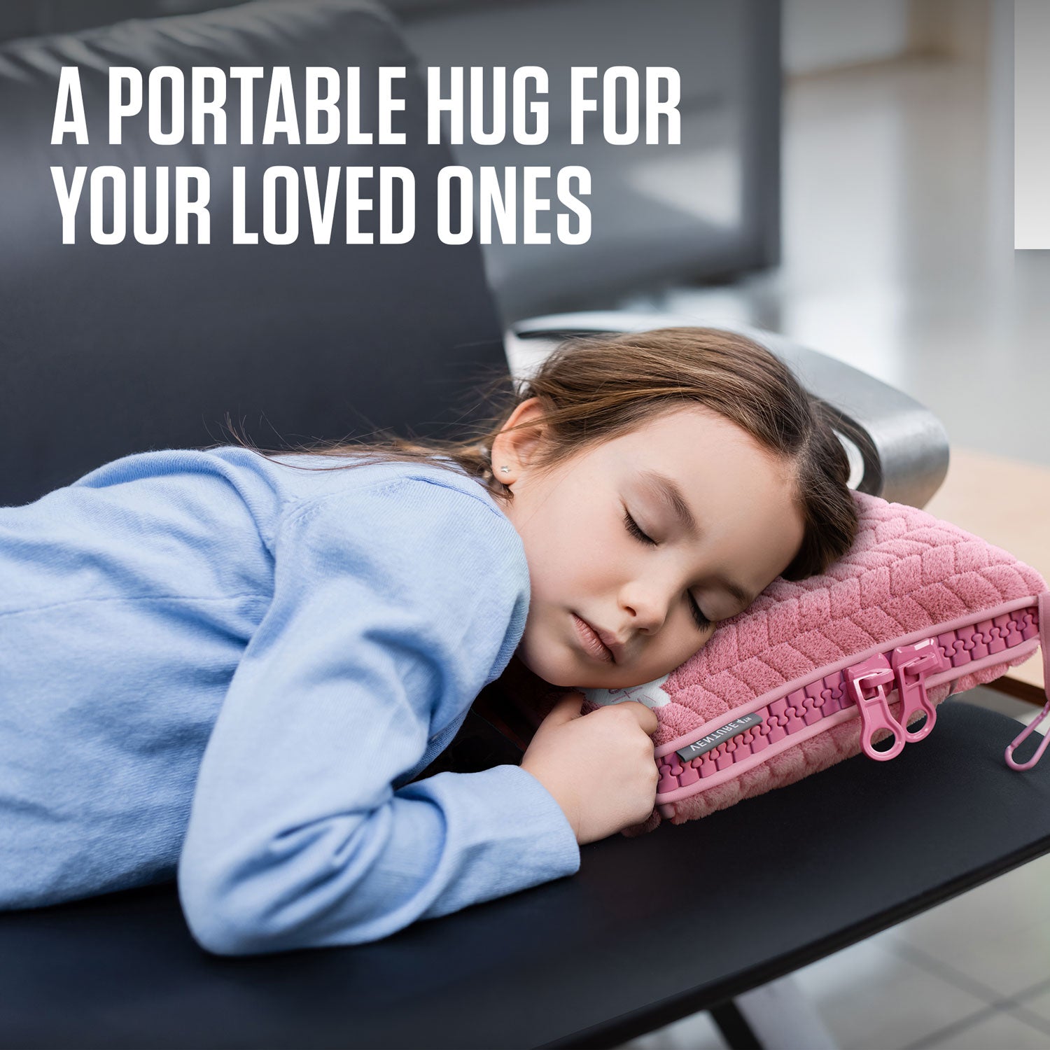 VENTURE 4TH travel blanket and pillow set, showcasing a cozy blanket folded next to a compact travel pillow.
