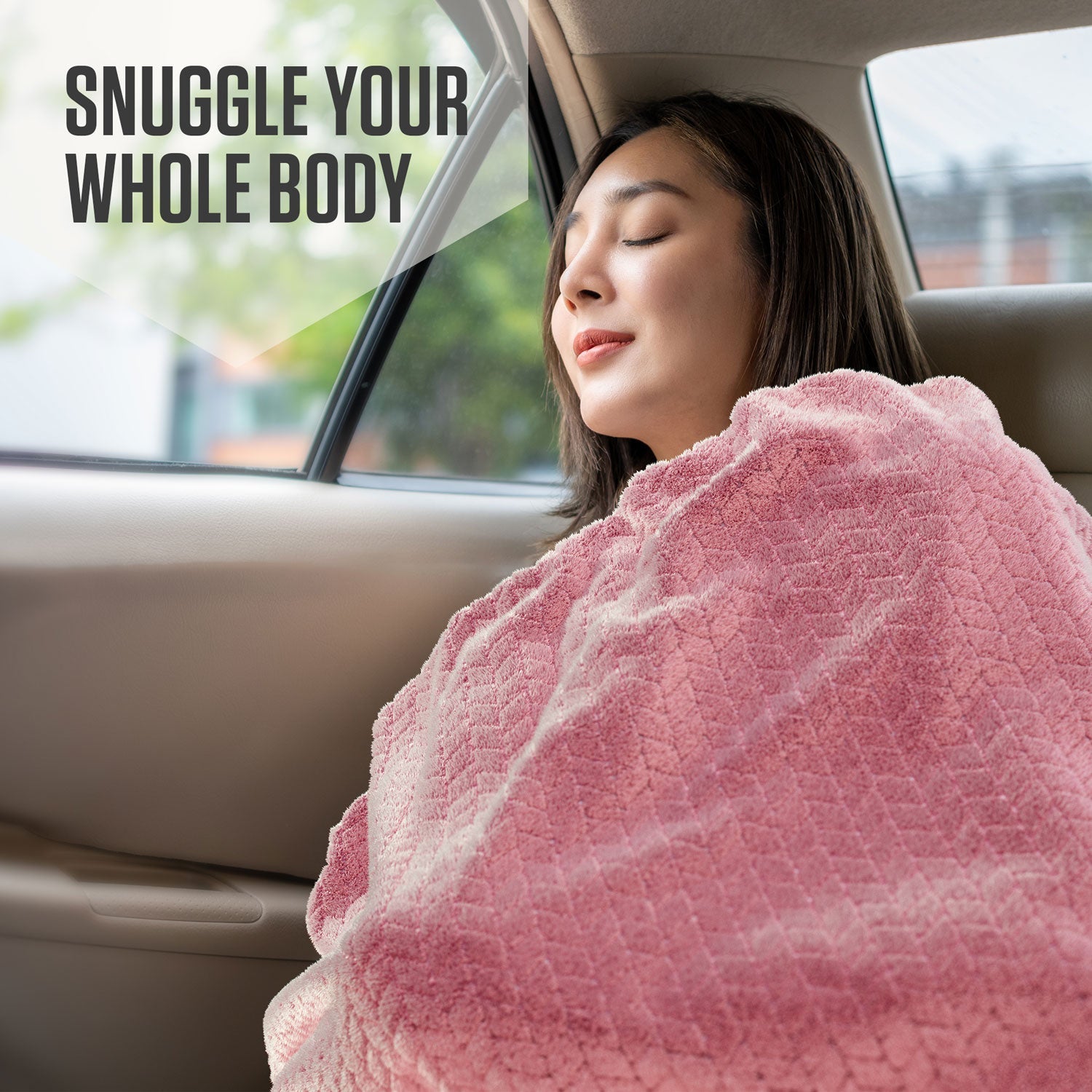 VENTURE 4TH travel blanket and pillow set in compact design, showcasing soft fabric and portable features for comfort.