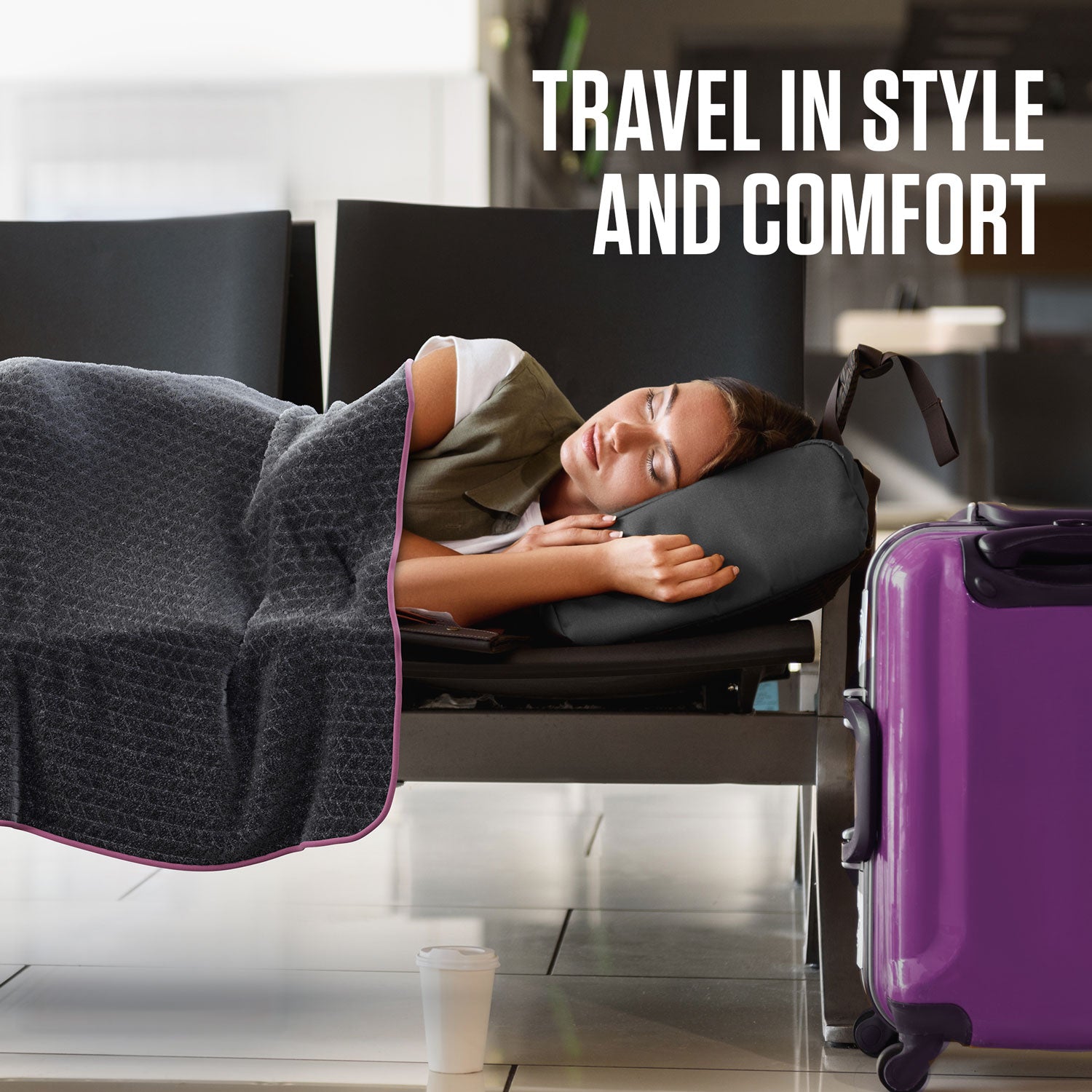 VENTURE 4TH travel blanket and pillow set, featuring a compact design in a stylish color for comfort on the go.