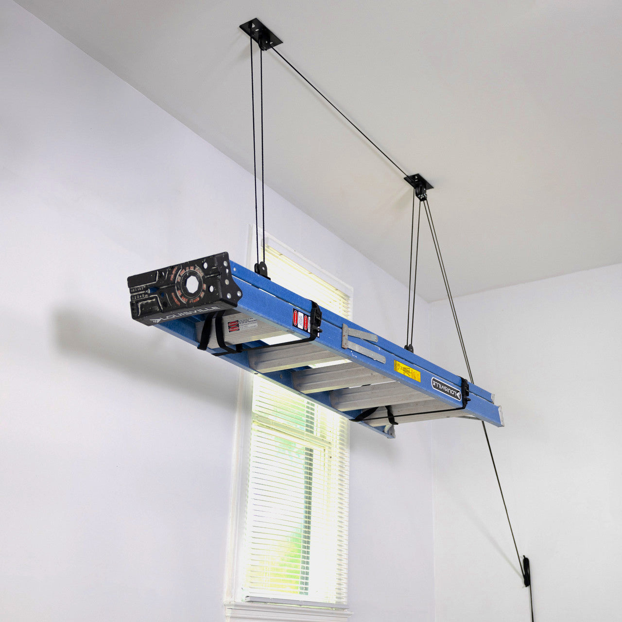 Ladder Hoist | Holds up to 150 lbs | Up to 14' Lift - OVERLANDERS Outfitter