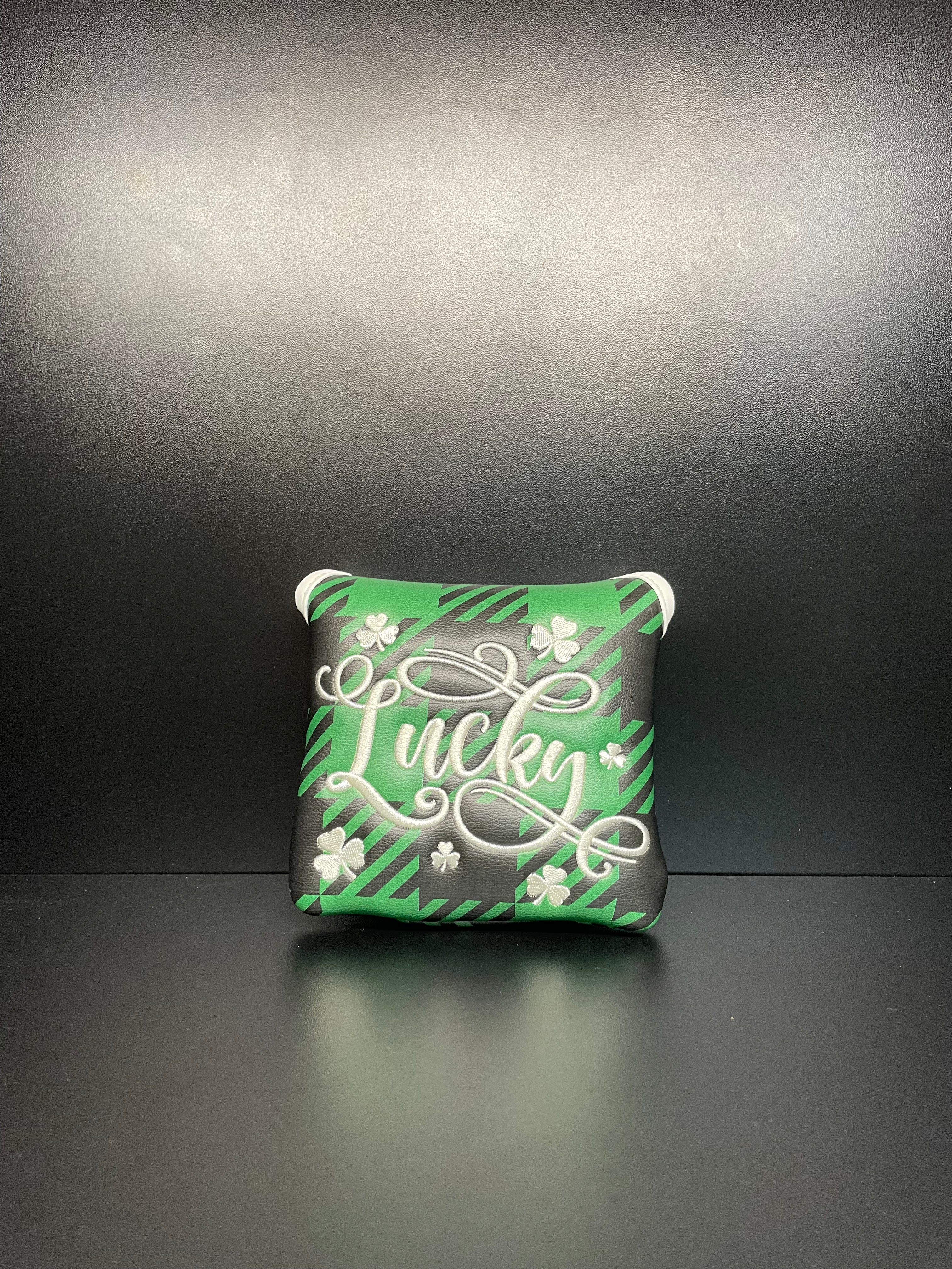 ParWestGolf Lucky plaid clover golf club headcover with green and red plaid pattern and embroidered four-leaf clover design.