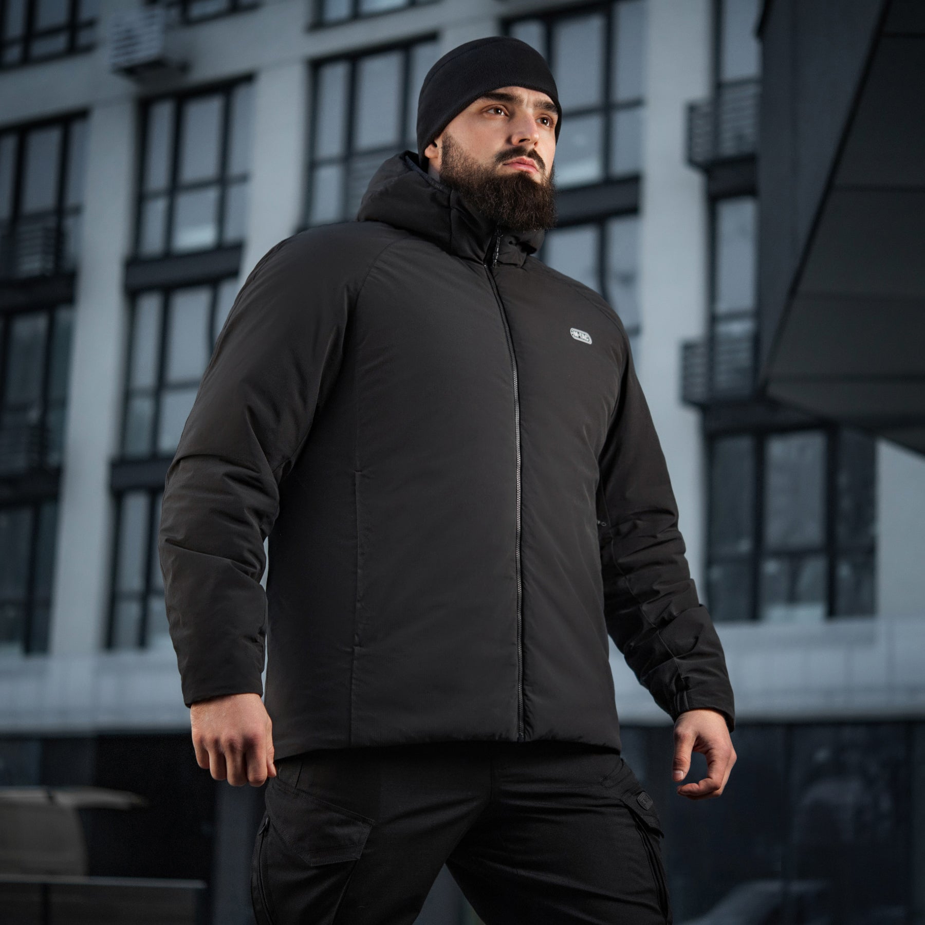 M-Tac Paladin Pro Primaloft winter jacket in black, featuring insulated design and practical pockets for cold weather.