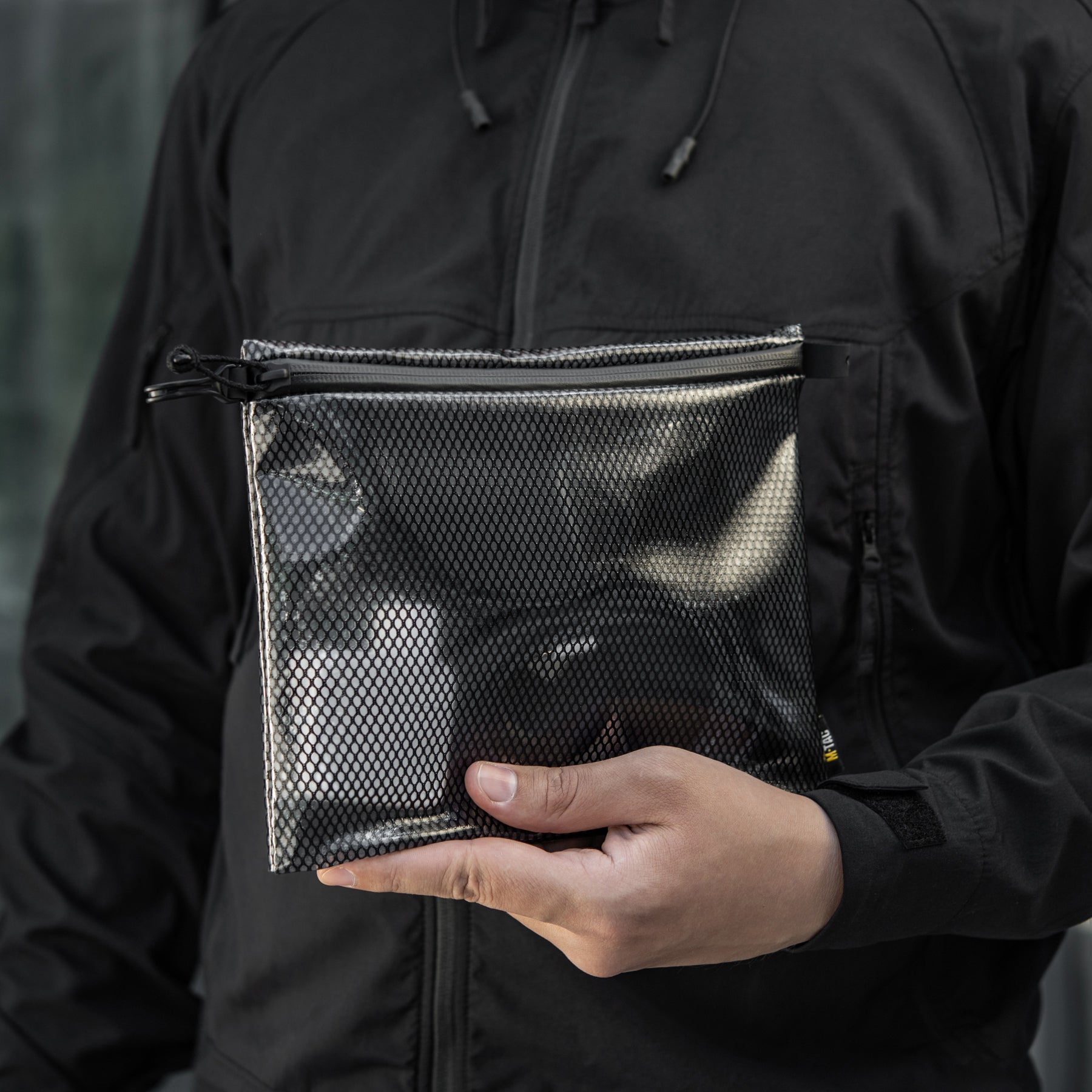 M-Tac Zip Pocket Organizer Set Elite in black, featuring multiple compartments for efficient organization.