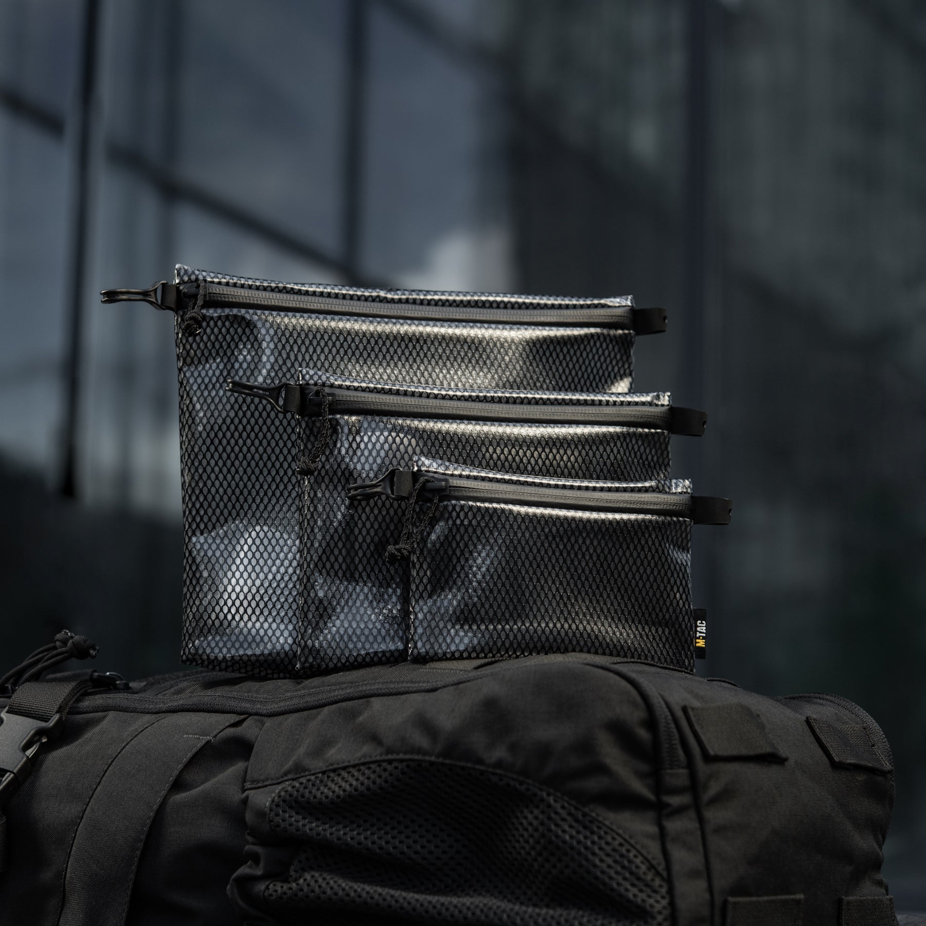 M-Tac Zip Pocket Organizer Set Elite in black, featuring multiple compartments for efficient storage and organization.