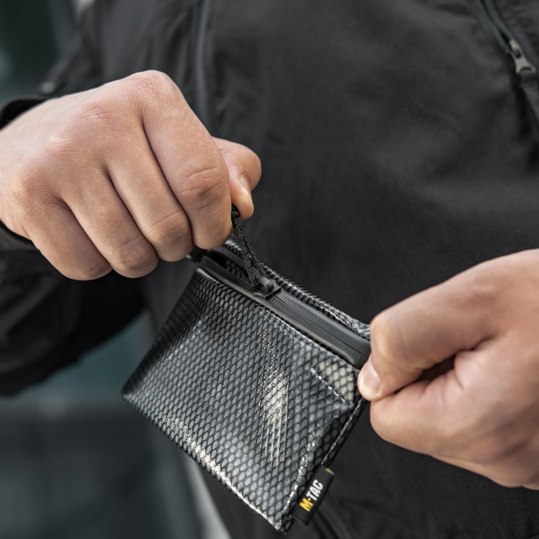 M-Tac Zip Pocket Organizer Set Elite in black, featuring multiple compartments for efficient storage and organization.