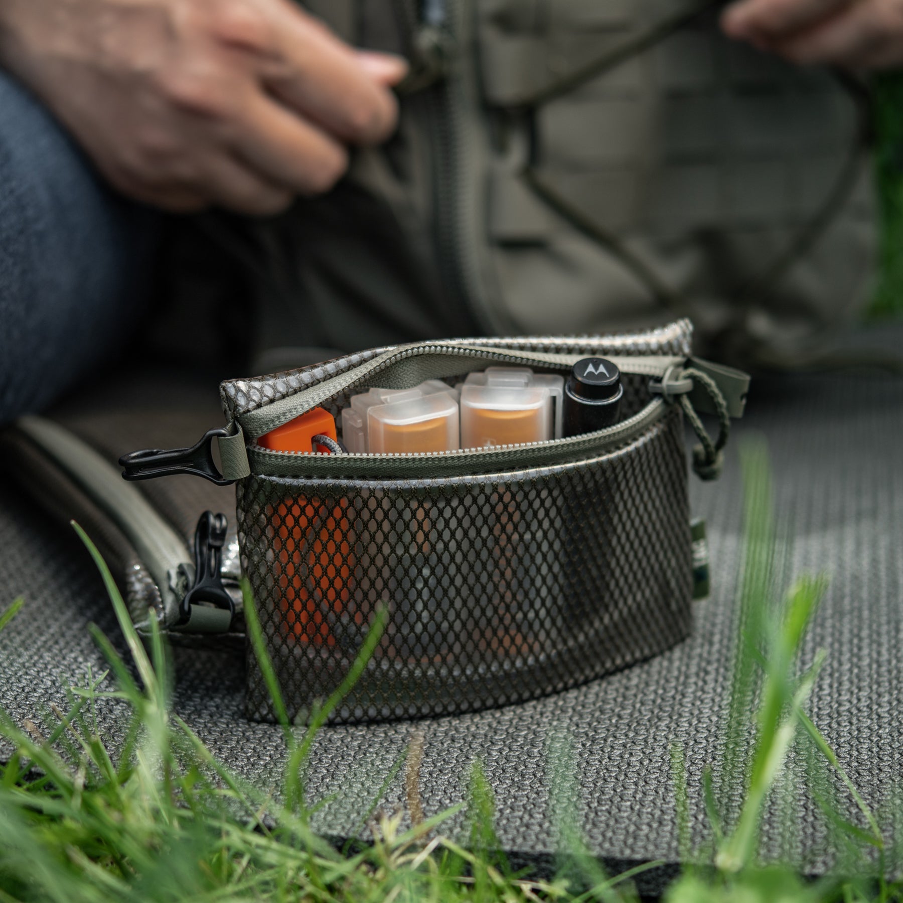 M-Tac Zip Pocket Organizer Set Elite in ranger green, featuring multiple compartments for efficient storage and organization.